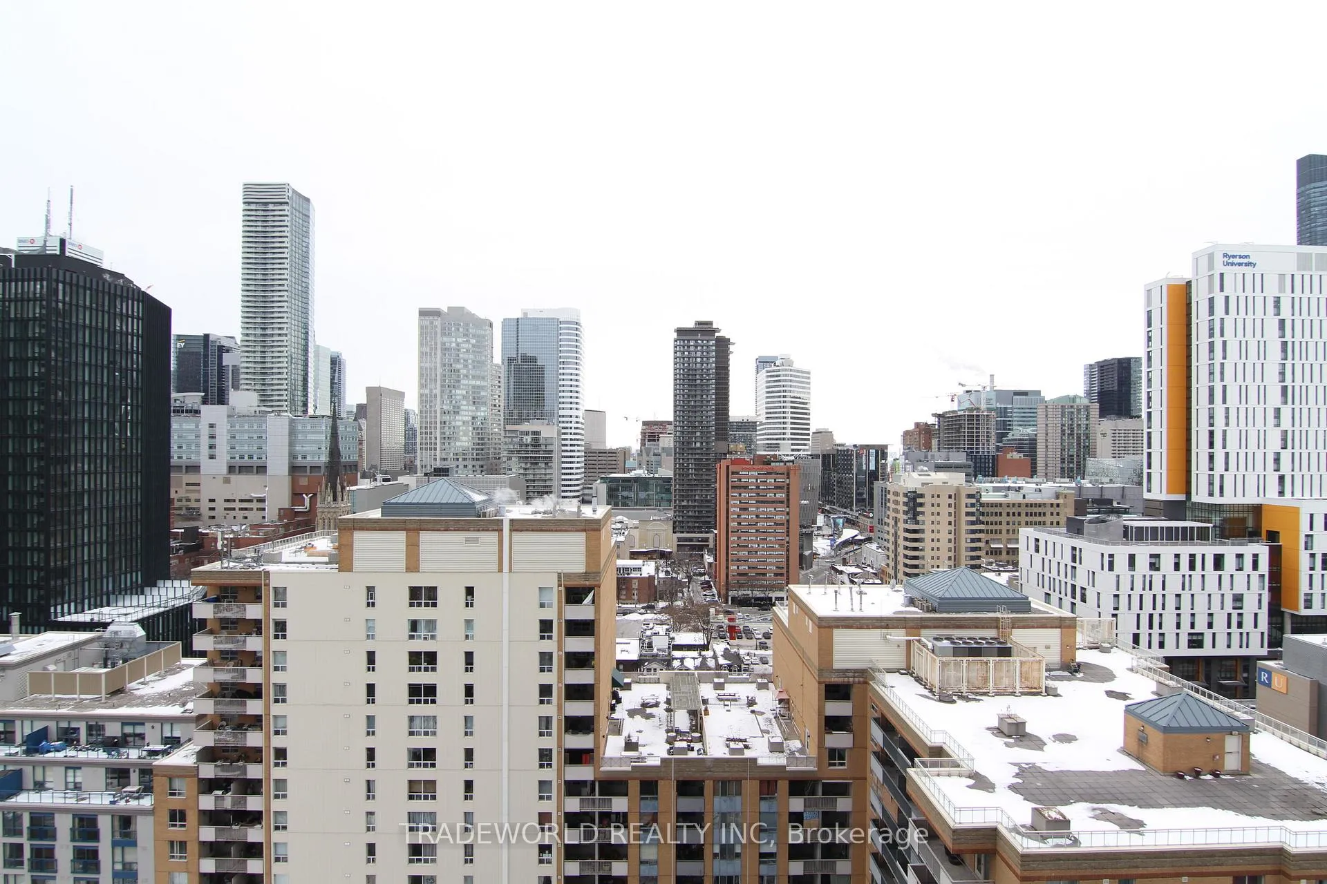 Photo 15 of Unit 2006, 77 Mutual Street, Toronto, Church-Yonge Corridor — HOMEH