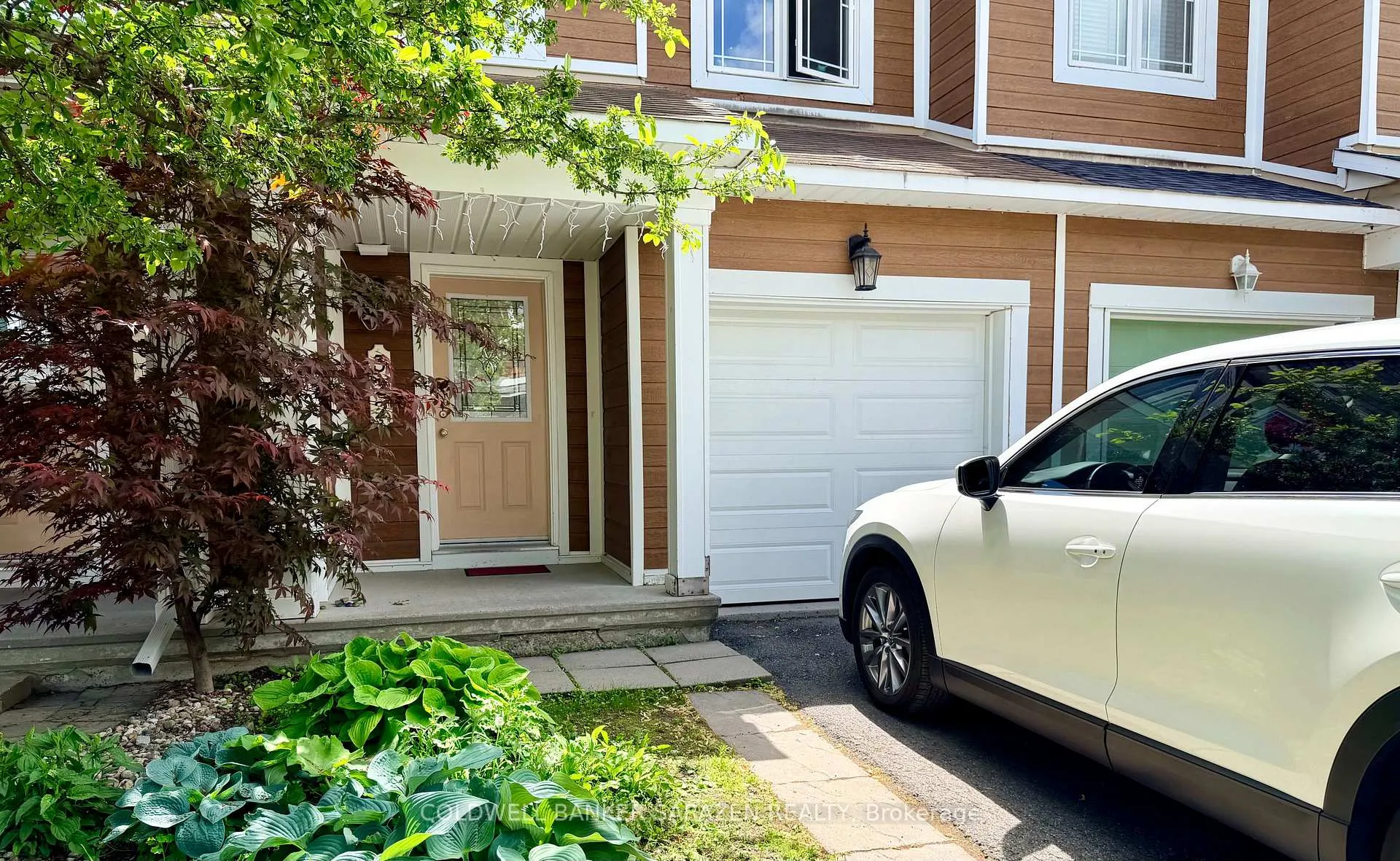 Photo 2 of 322 Hillsboro Private, Ottawa, Kanata - Emerald Meadows/Trailwest — HOMEH