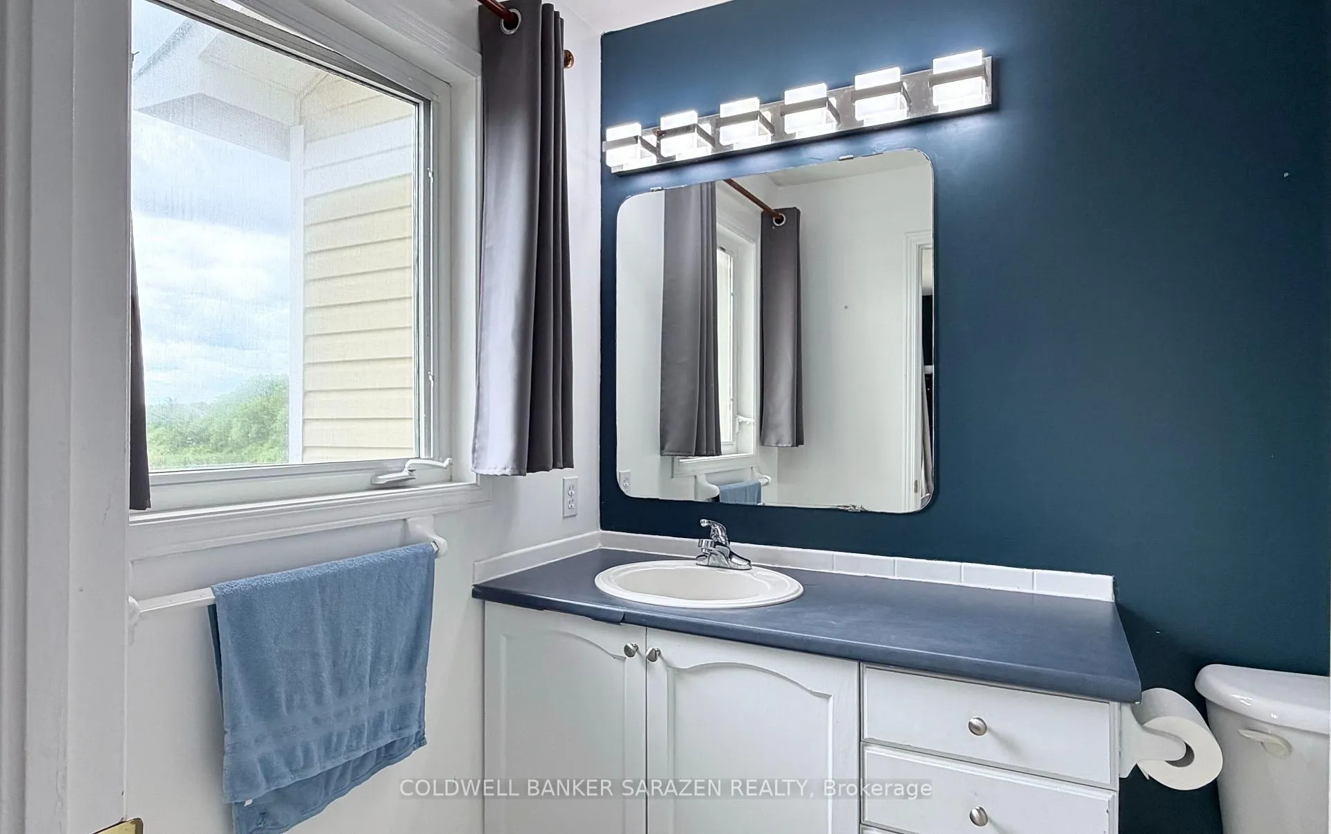 Photo 9 of 322 Hillsboro Private, Ottawa, Kanata - Emerald Meadows/Trailwest — HOMEH