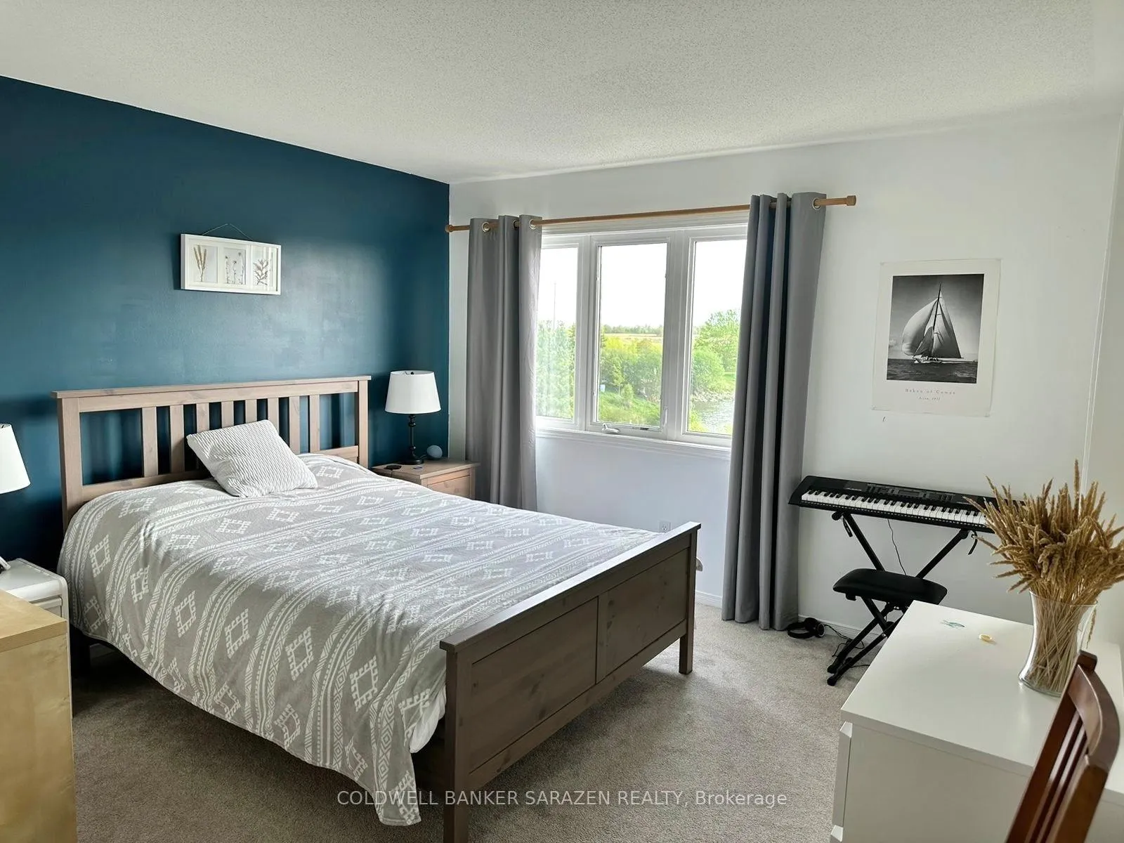 Photo 8 of 322 Hillsboro Private, Ottawa, Kanata - Emerald Meadows/Trailwest — HOMEH