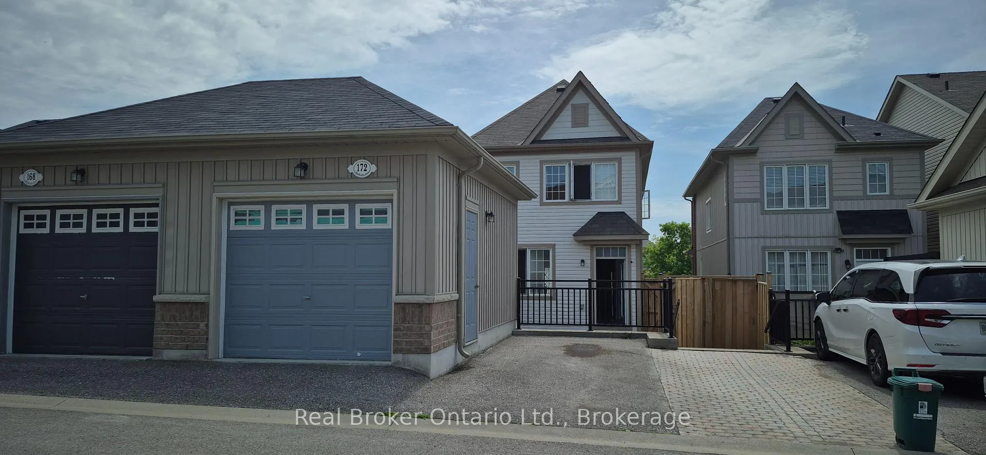 Photo 12 of 172 Mcbride Avenue, Clarington, Bowmanville — HOMEH