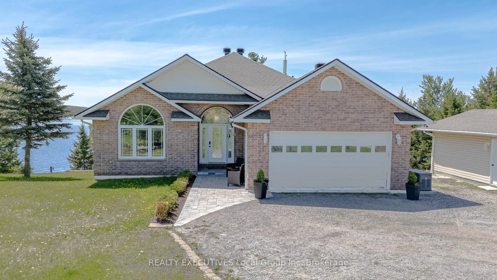 Photo 3 of 910 Nosbonsing Park Road, East Ferris — HOMEH