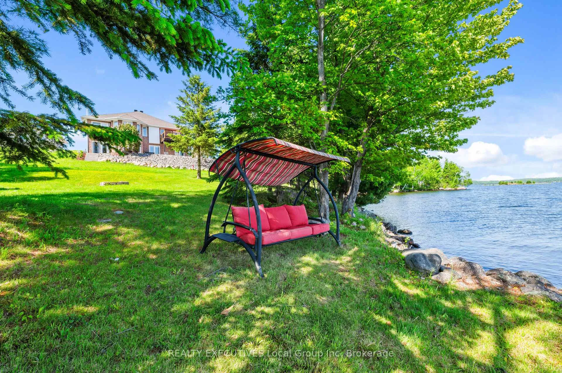 Photo 46 of 910 Nosbonsing Park Road, East Ferris — HOMEH