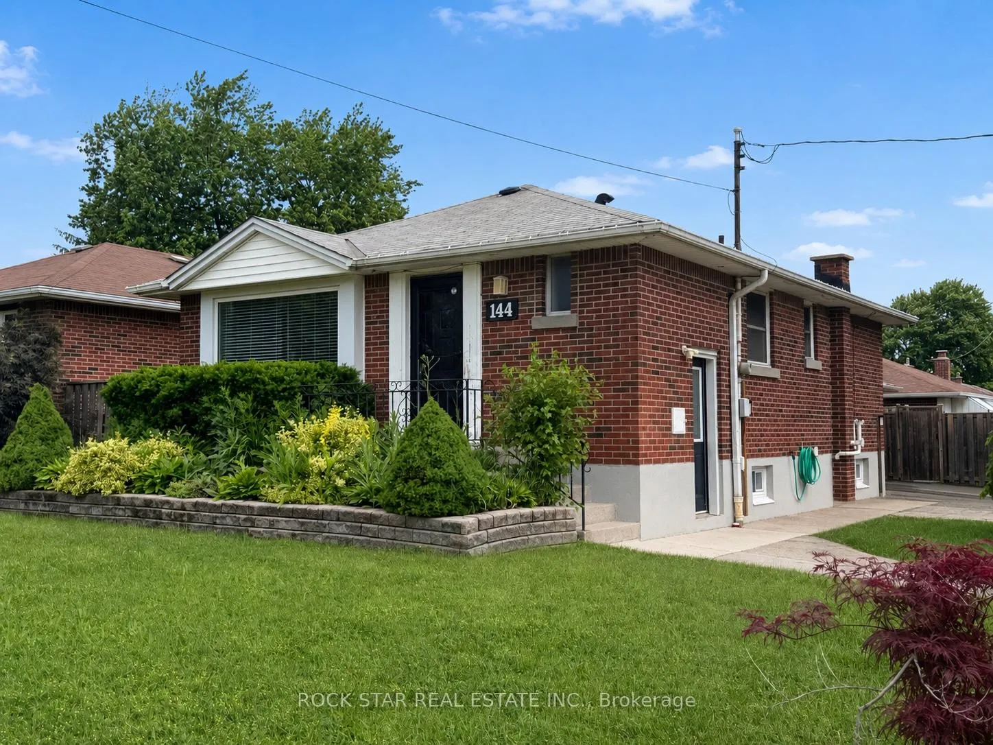 Front of 144 Winchester Boulevard