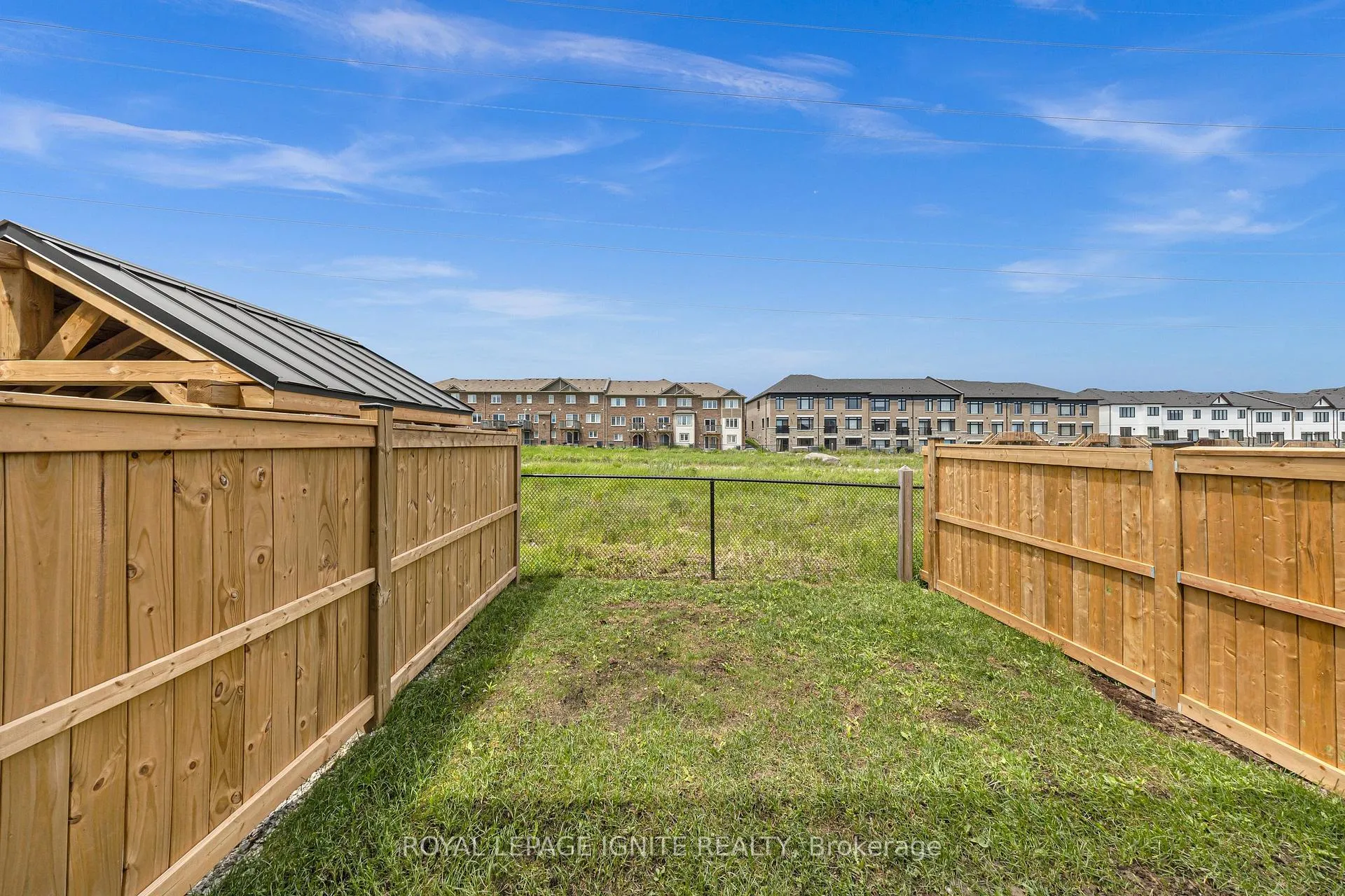 Photo 18 of 1040 Skyridge Boulevard, Pickering, Rural Pickering — HOMEH