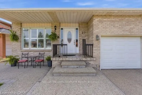 Photo 1 of 27 Barbara Court, Hamilton, Randall — HOMEH