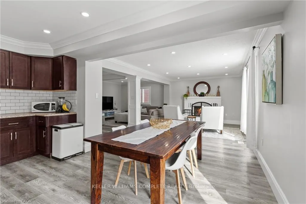 Photo 13 of 27 Barbara Court, Hamilton, Randall — HOMEH