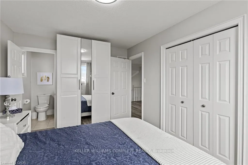 Photo 20 of 27 Barbara Court, Hamilton, Randall — HOMEH