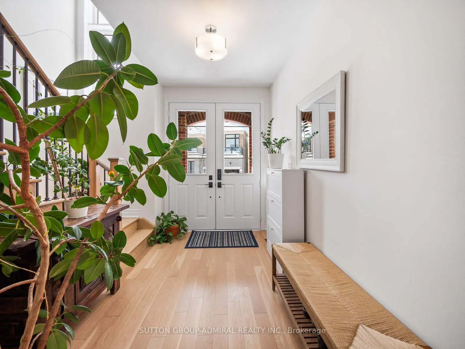 Photo 6 of 115 Pine Hill Crescent, Aurora, Aurora Estates — HOMEH