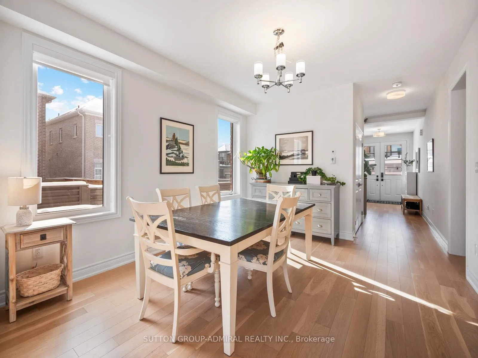 Photo 9 of 115 Pine Hill Crescent, Aurora, Aurora Estates — HOMEH