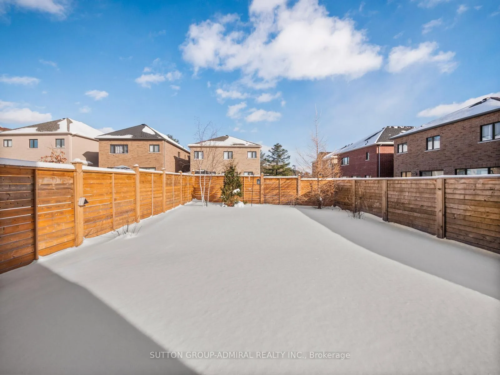 Photo 40 of 115 Pine Hill Crescent, Aurora, Aurora Estates — HOMEH