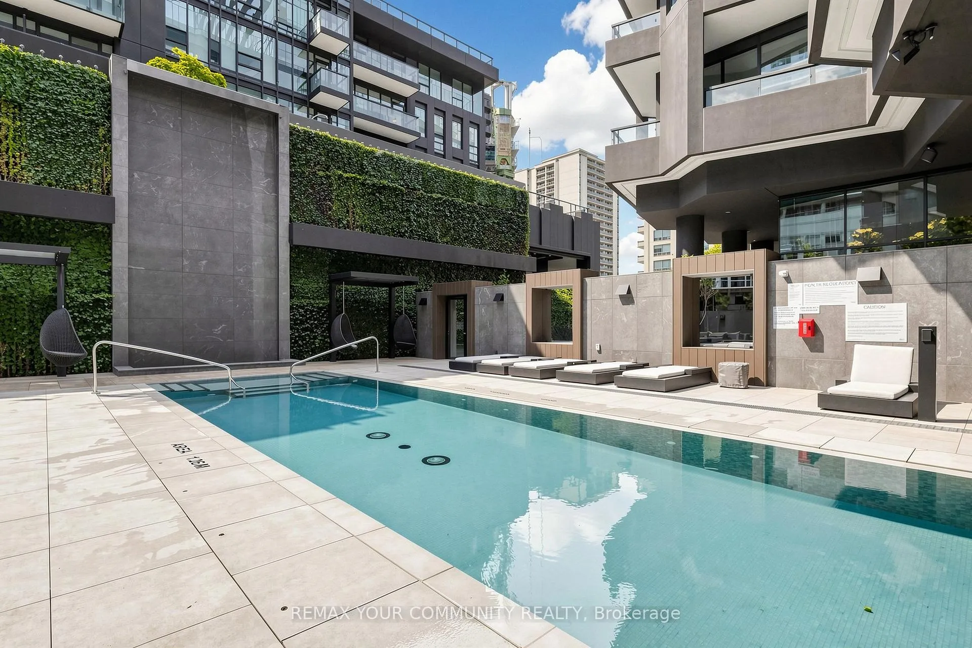 Photo 47 of Unit 819, 110 Broadway Avenue E, Toronto, Mount Pleasant West — HOMEH