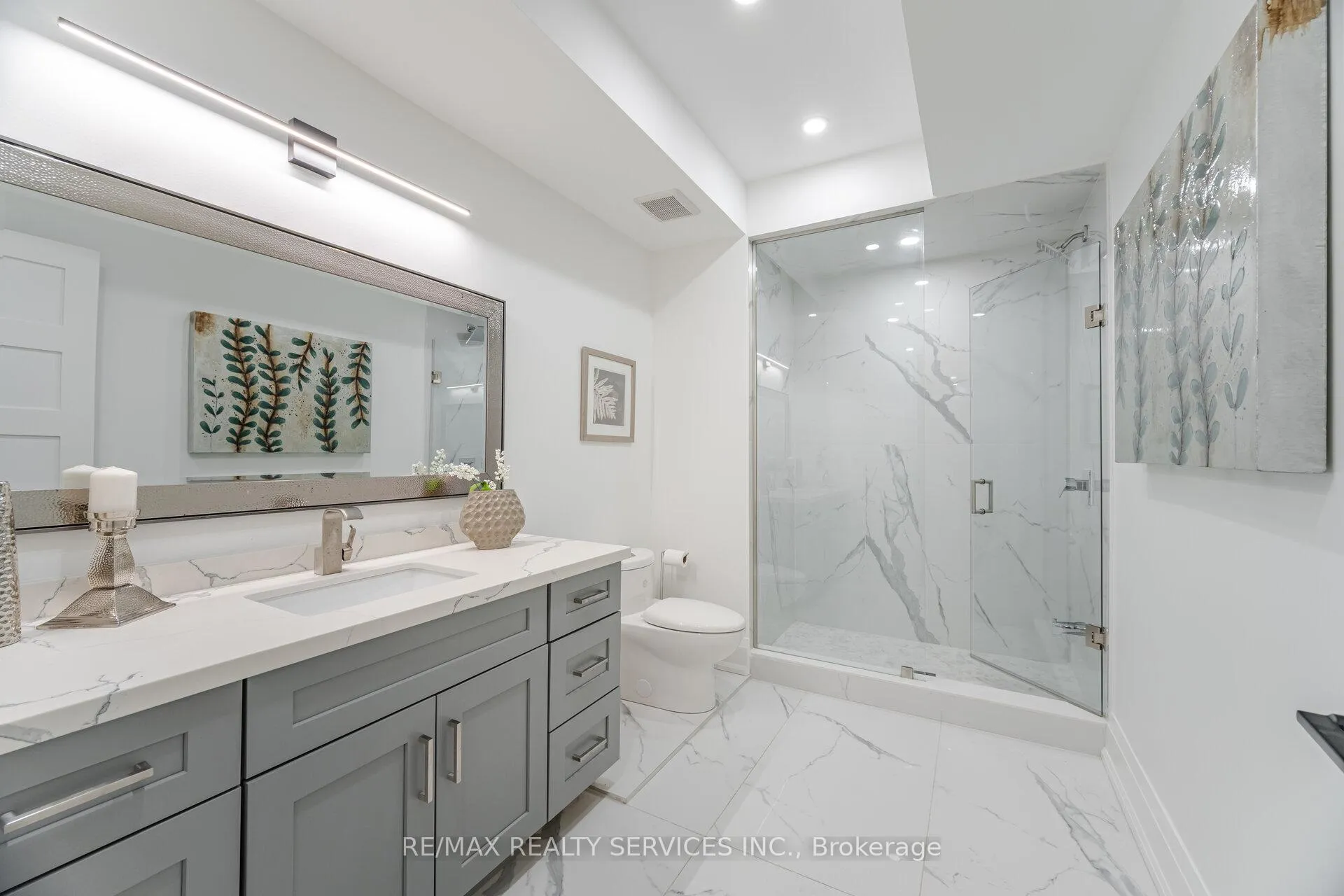 Photo 50 of 3 Bonnyview Drive, Etobicoke, Stonegate-Queensway — HOMEH