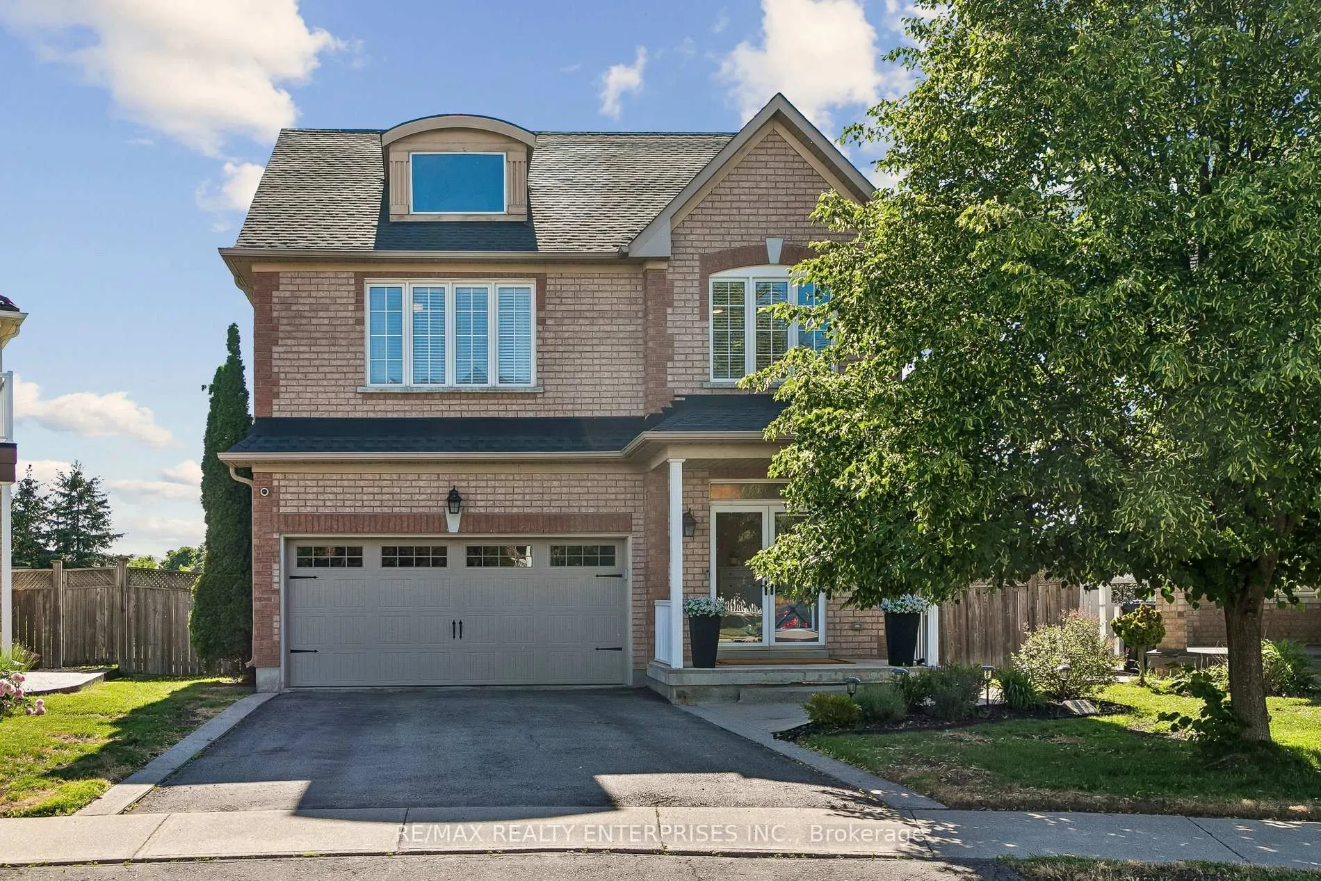 Photo 12 of 48 Spotted Owl Crescent, Brampton, Northwest Sandalwood Parkway — HOMEH