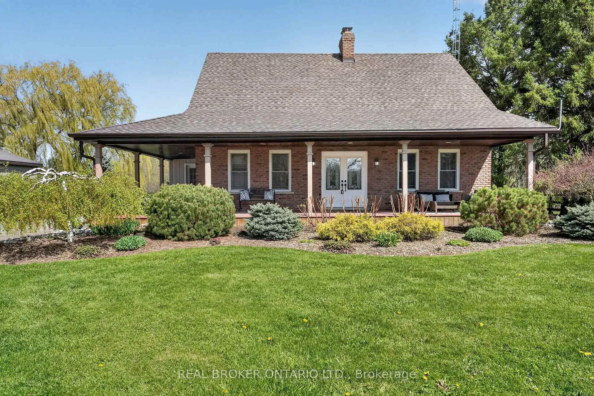 Photo 4 of 311 Brant County 22 Road, Hamilton, Rural Ancaster — HOMEH