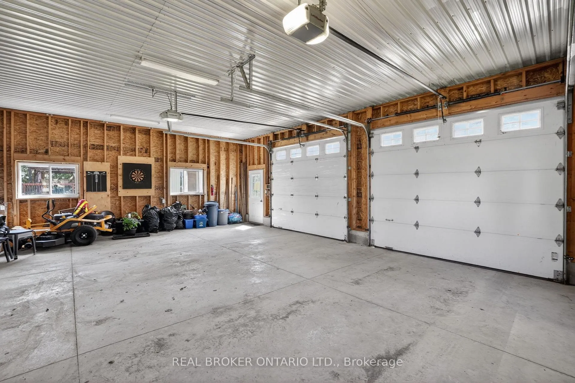 Photo 6 of 311 Brant County 22 Road, Hamilton, Rural Ancaster — HOMEH