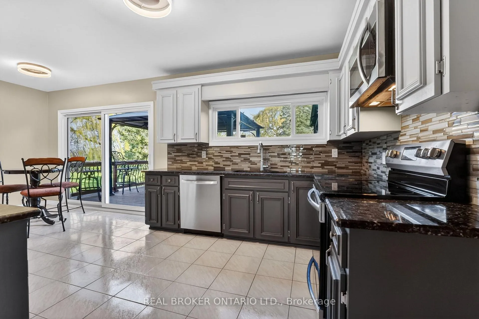 Photo 19 of 311 Brant County 22 Road, Hamilton, Rural Ancaster — HOMEH