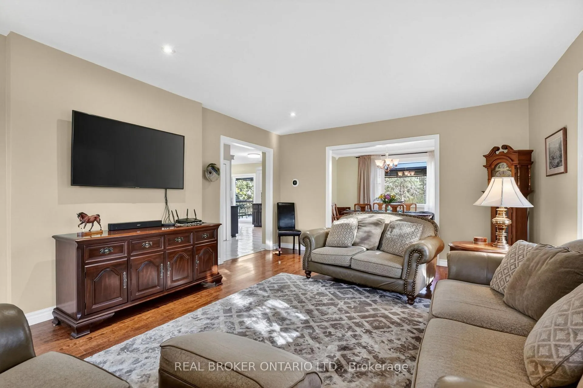 Photo 26 of 311 Brant County 22 Road, Hamilton, Rural Ancaster — HOMEH