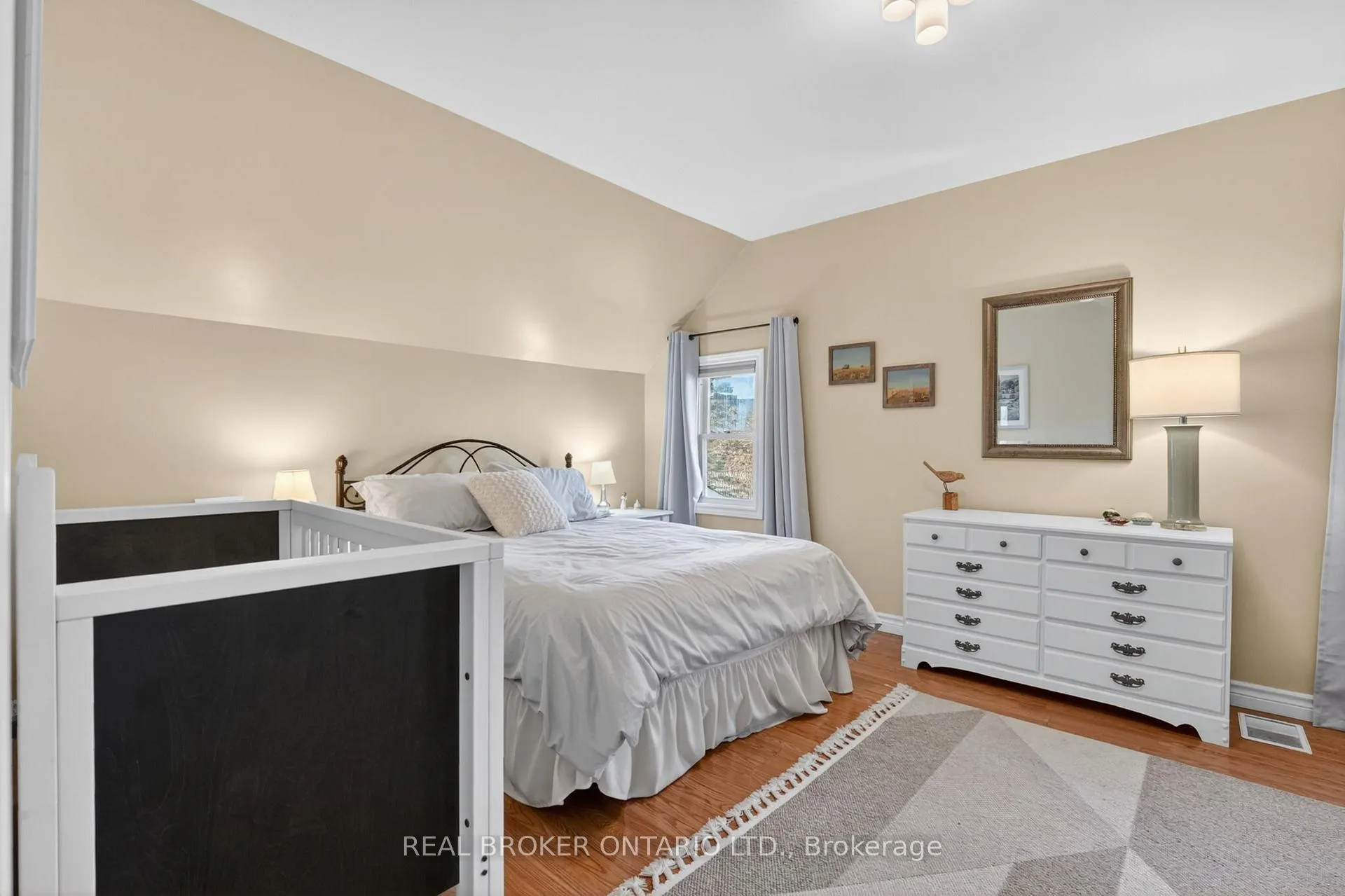 Photo 29 of 311 Brant County 22 Road, Hamilton, Rural Ancaster — HOMEH