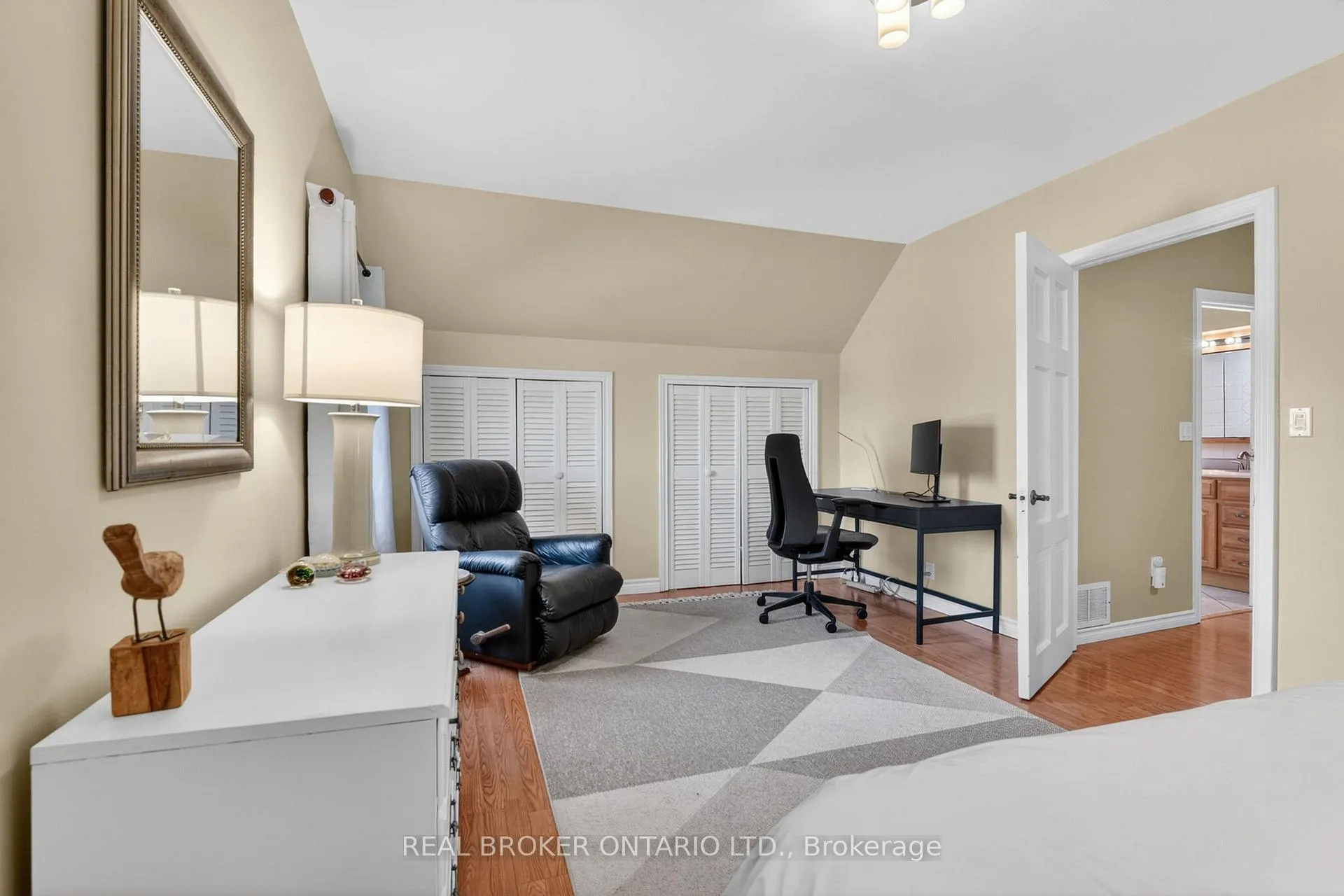 Photo 32 of 311 Brant County 22 Road, Hamilton, Rural Ancaster — HOMEH
