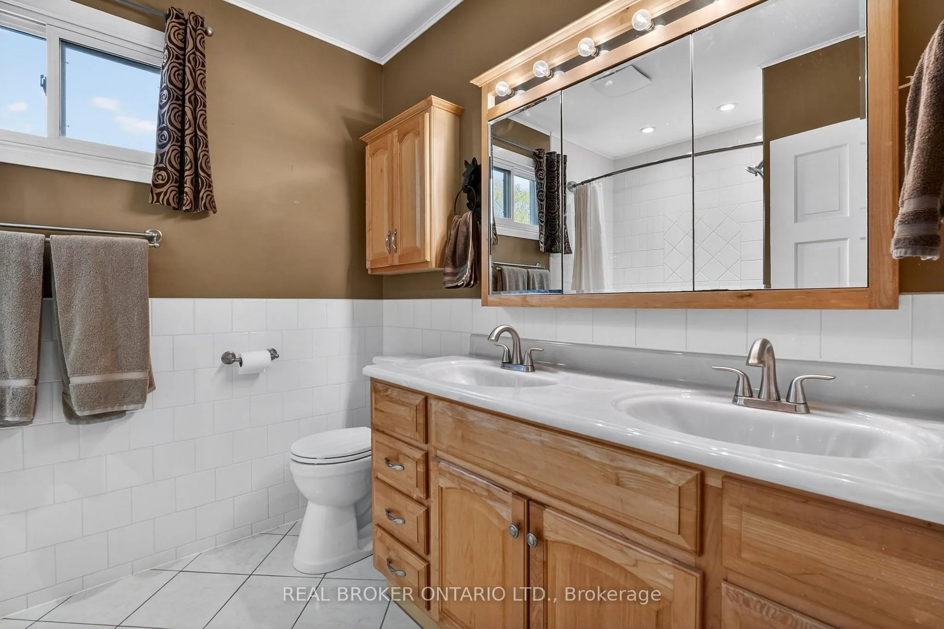 Photo 36 of 311 Brant County 22 Road, Hamilton, Rural Ancaster — HOMEH