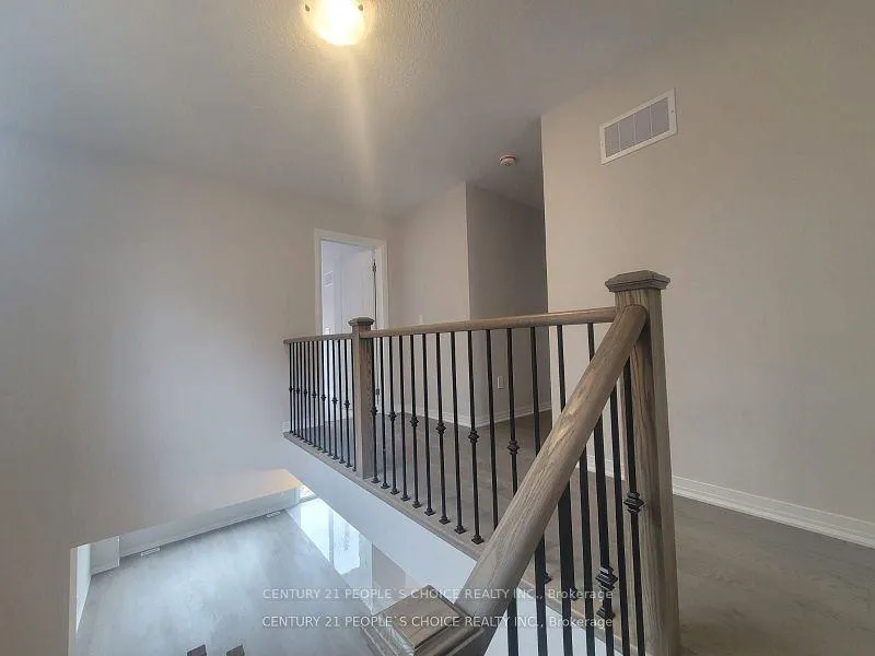 Photo 5 of 208 Leslie Davis Street, North Dumfries, Ayr — HOMEH
