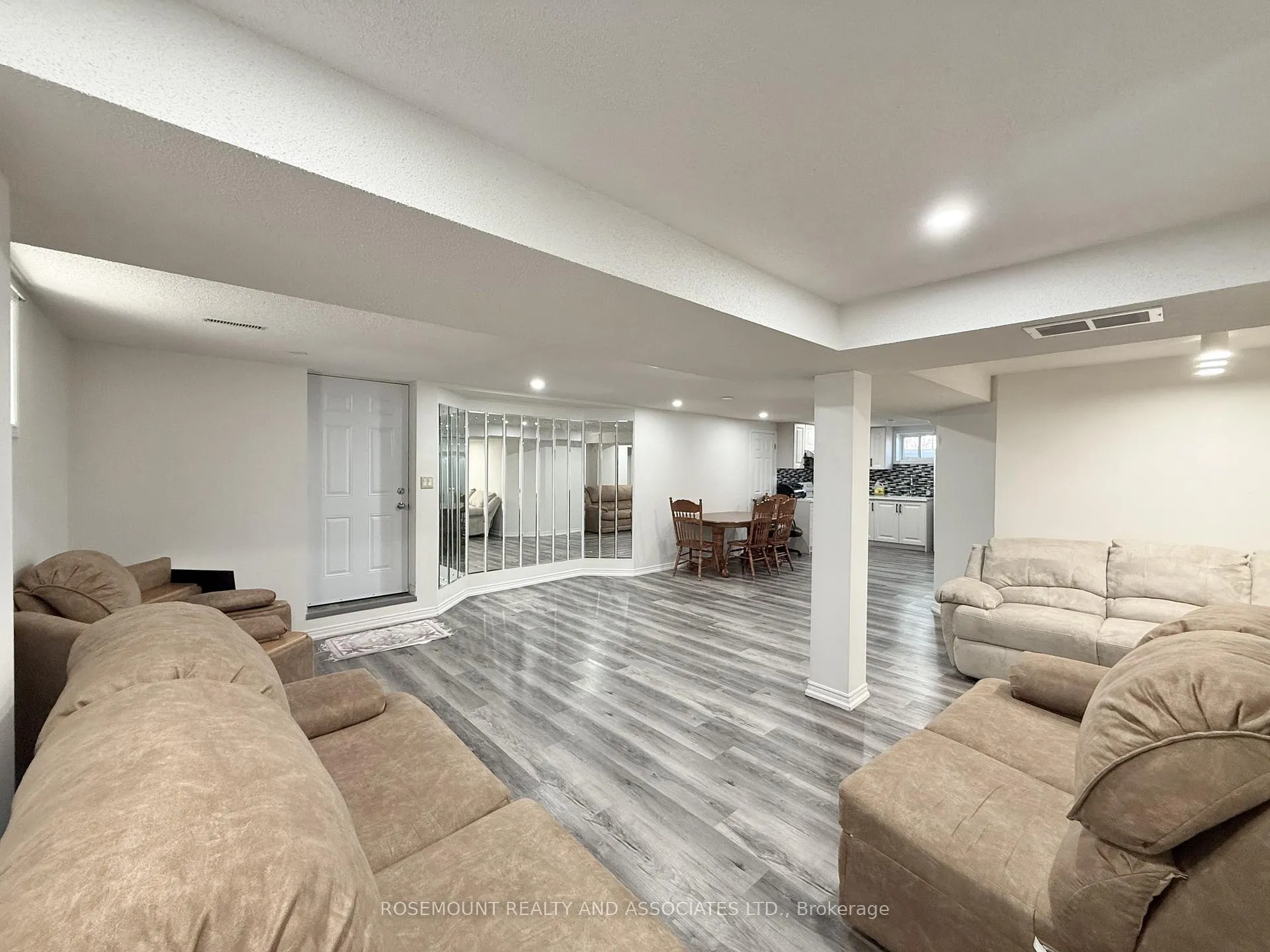 Photo 9 of 1 Dundee Crescent, Markham, Village Green-South Unionville — HOMEH