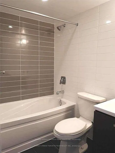 Photo 13 of Unit 608, 125 Redpath Avenue, Toronto, Mount Pleasant East — HOMEH
