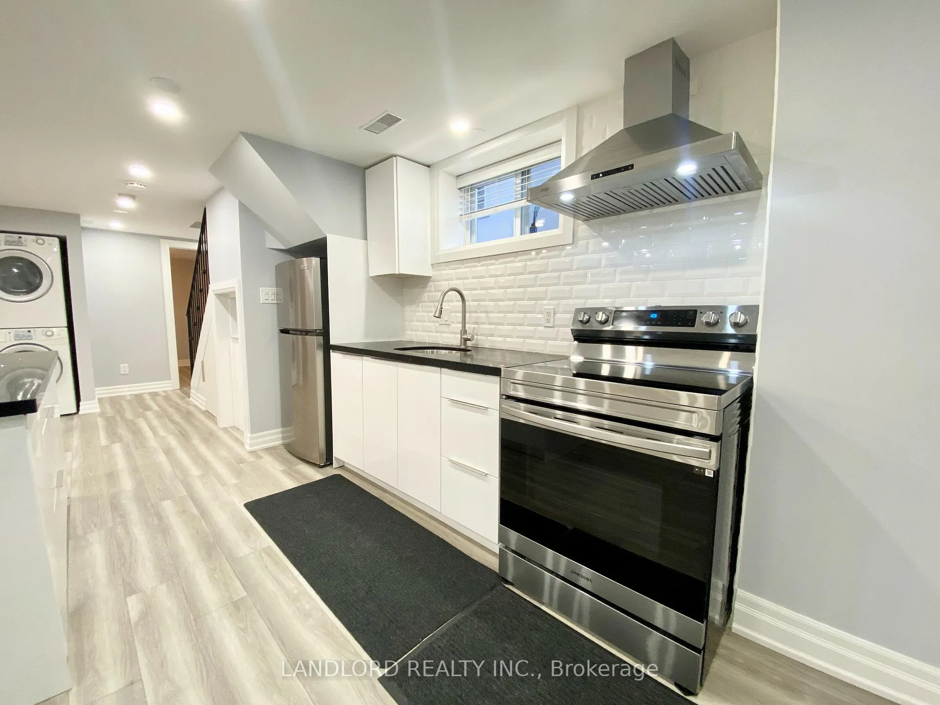 Photo 6 of Unit Bsmt, 1001 Cosburn Avenue, Toronto, Woodbine-Lumsden — HOMEH