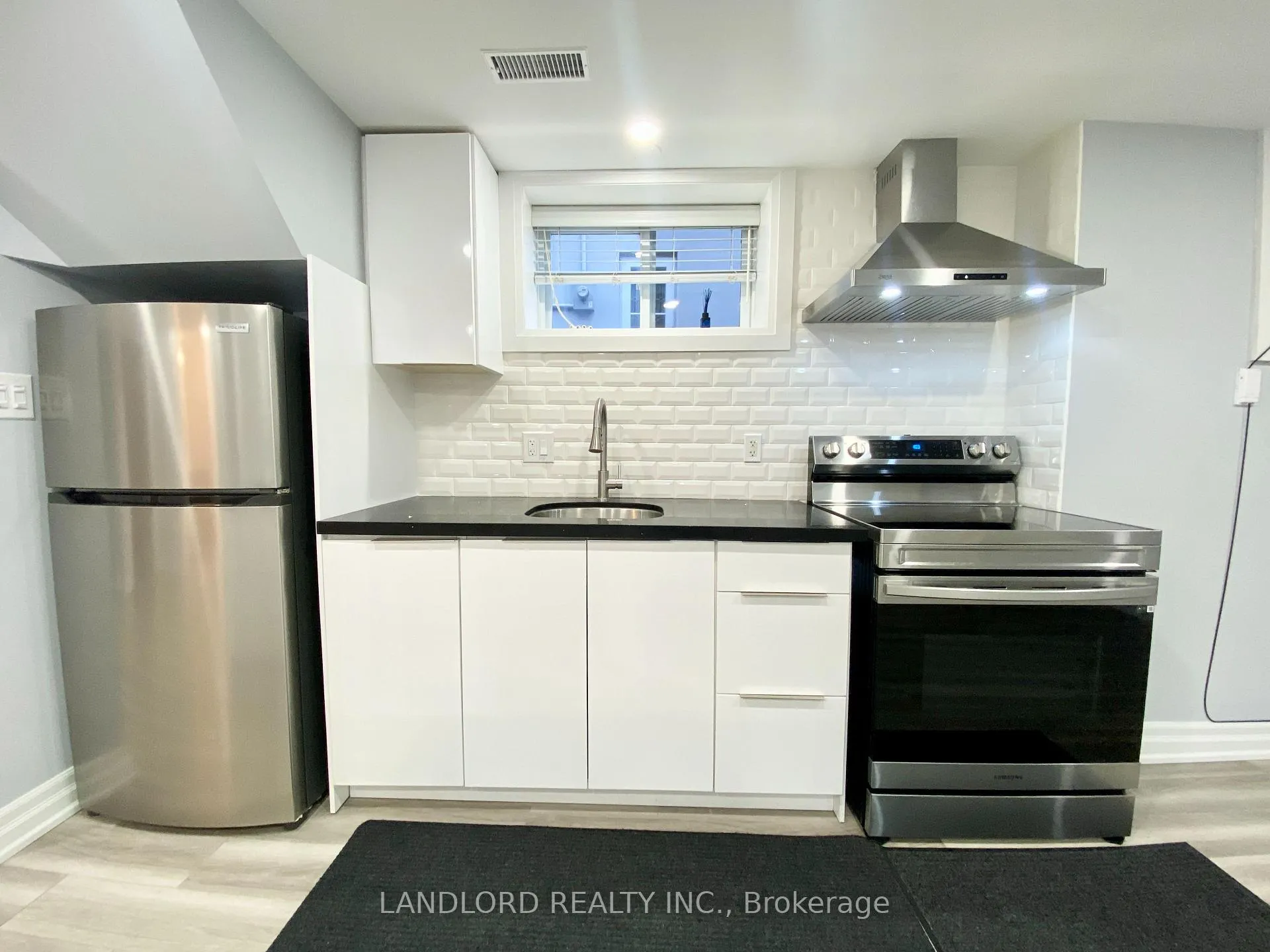 Photo 7 of Unit Bsmt, 1001 Cosburn Avenue, Toronto, Woodbine-Lumsden — HOMEH
