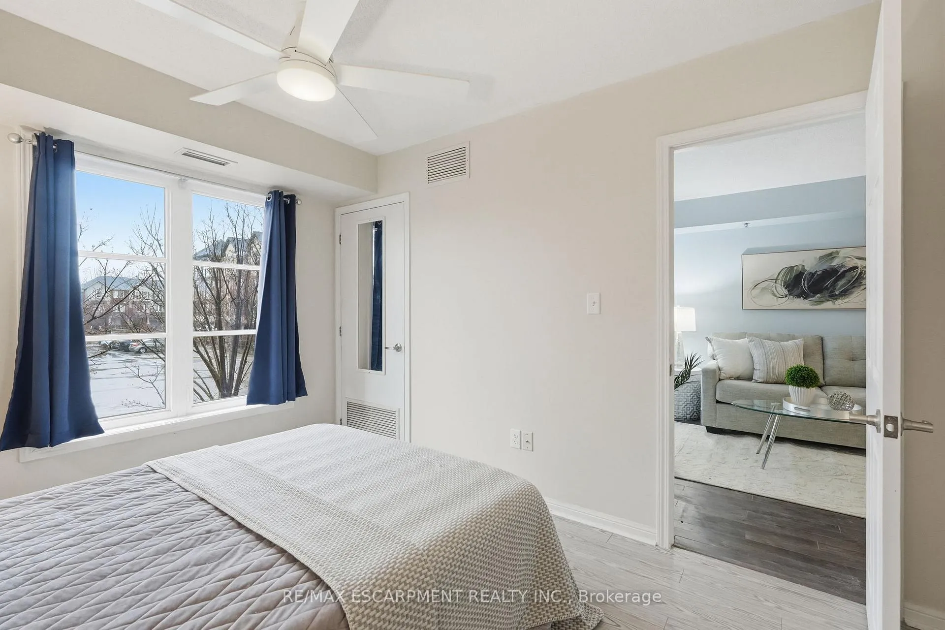 Photo 25 of Unit 226, 3060 Rotary Way, Burlington, Alton — HOMEH