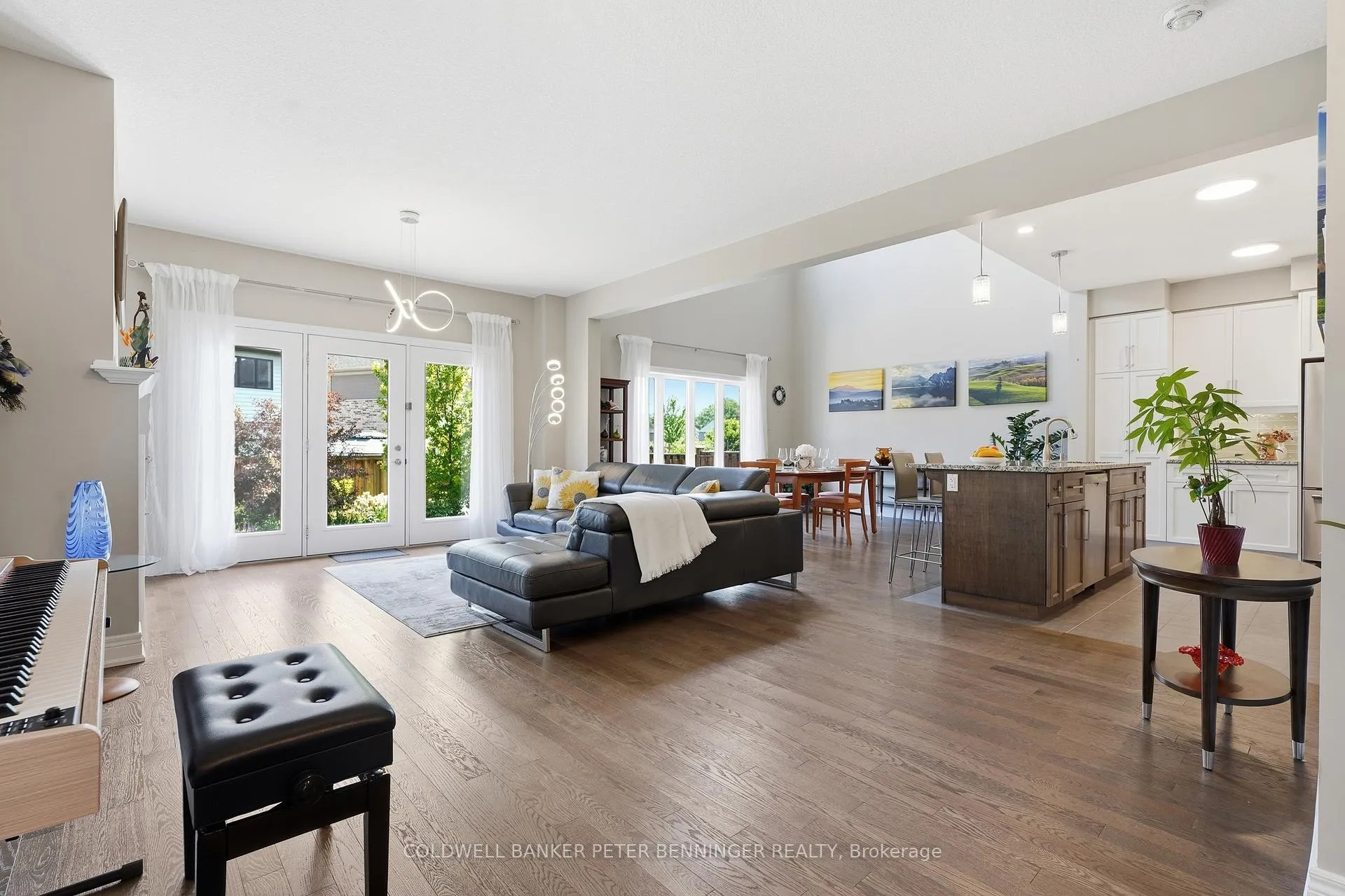 Photo 16 of 308 Carriage Way N, Waterloo, Bridgeport — HOMEH