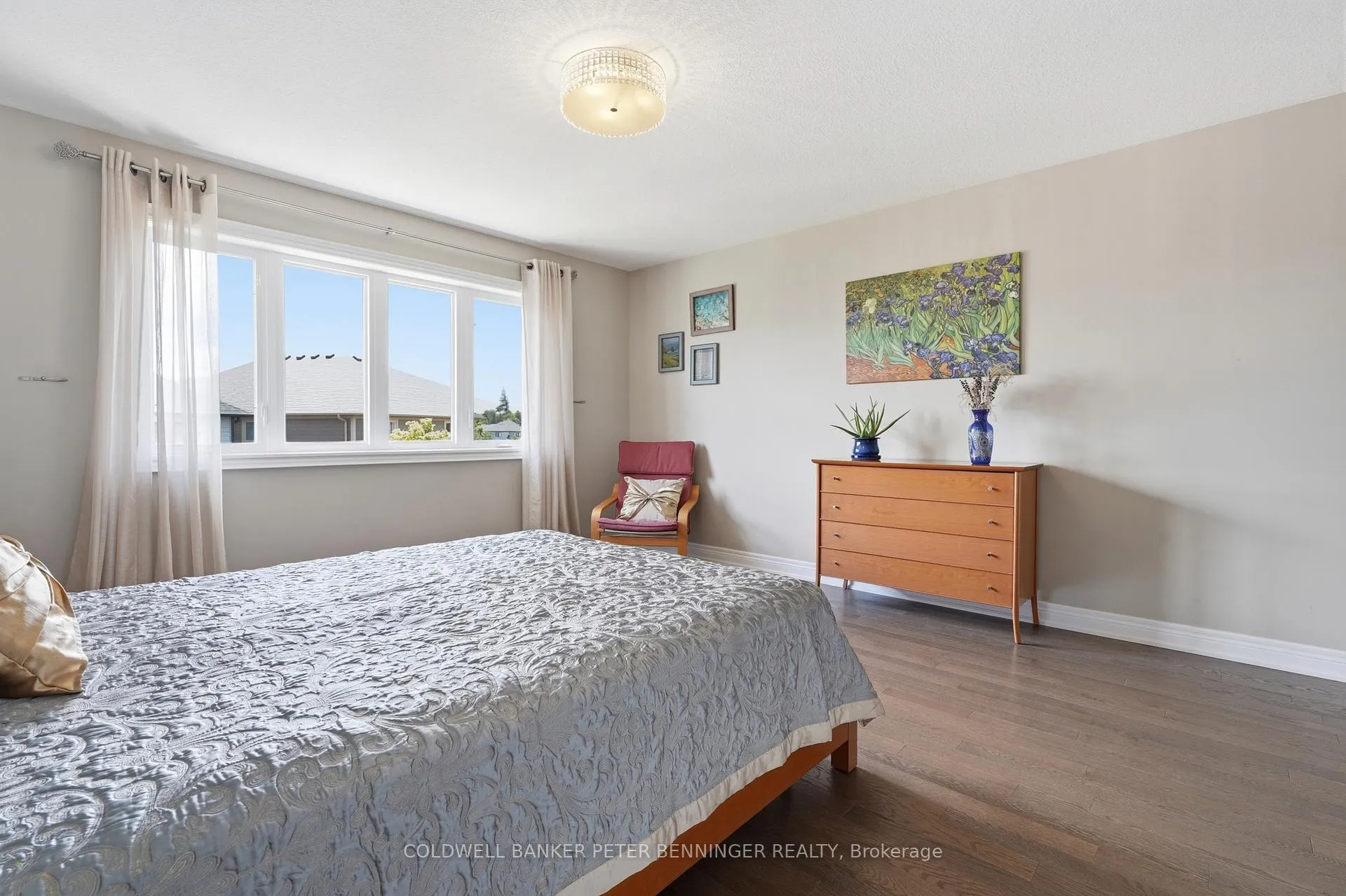 Photo 30 of 308 Carriage Way N, Waterloo, Bridgeport — HOMEH