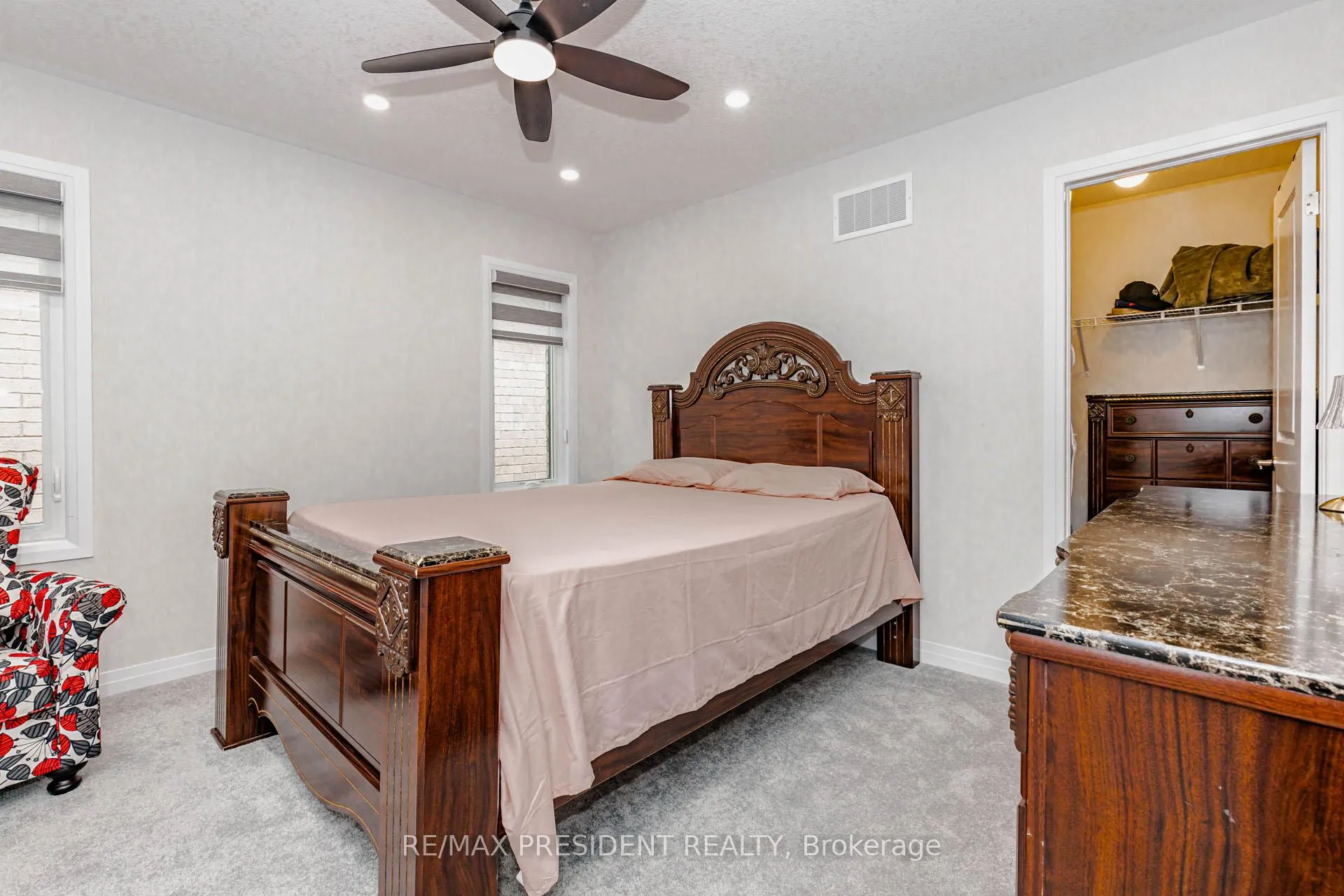 Photo 41 of 405 Newman Drive, Cambridge, Westview — HOMEH