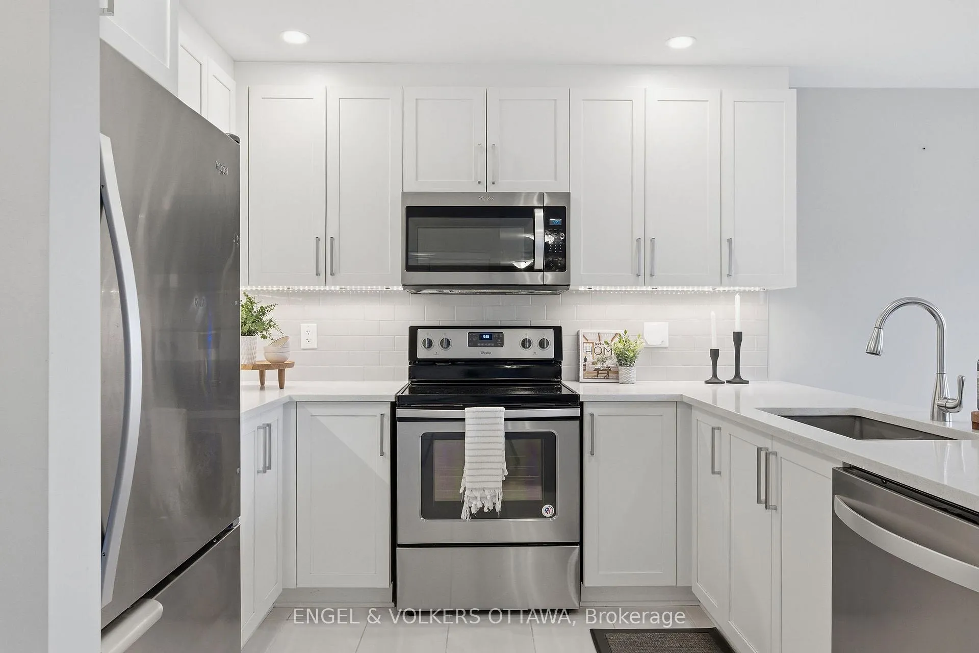 Photo 6 of Unit 10, 365 Tribeca Private, Ottawa, Barrhaven - Longfields — HOMEH