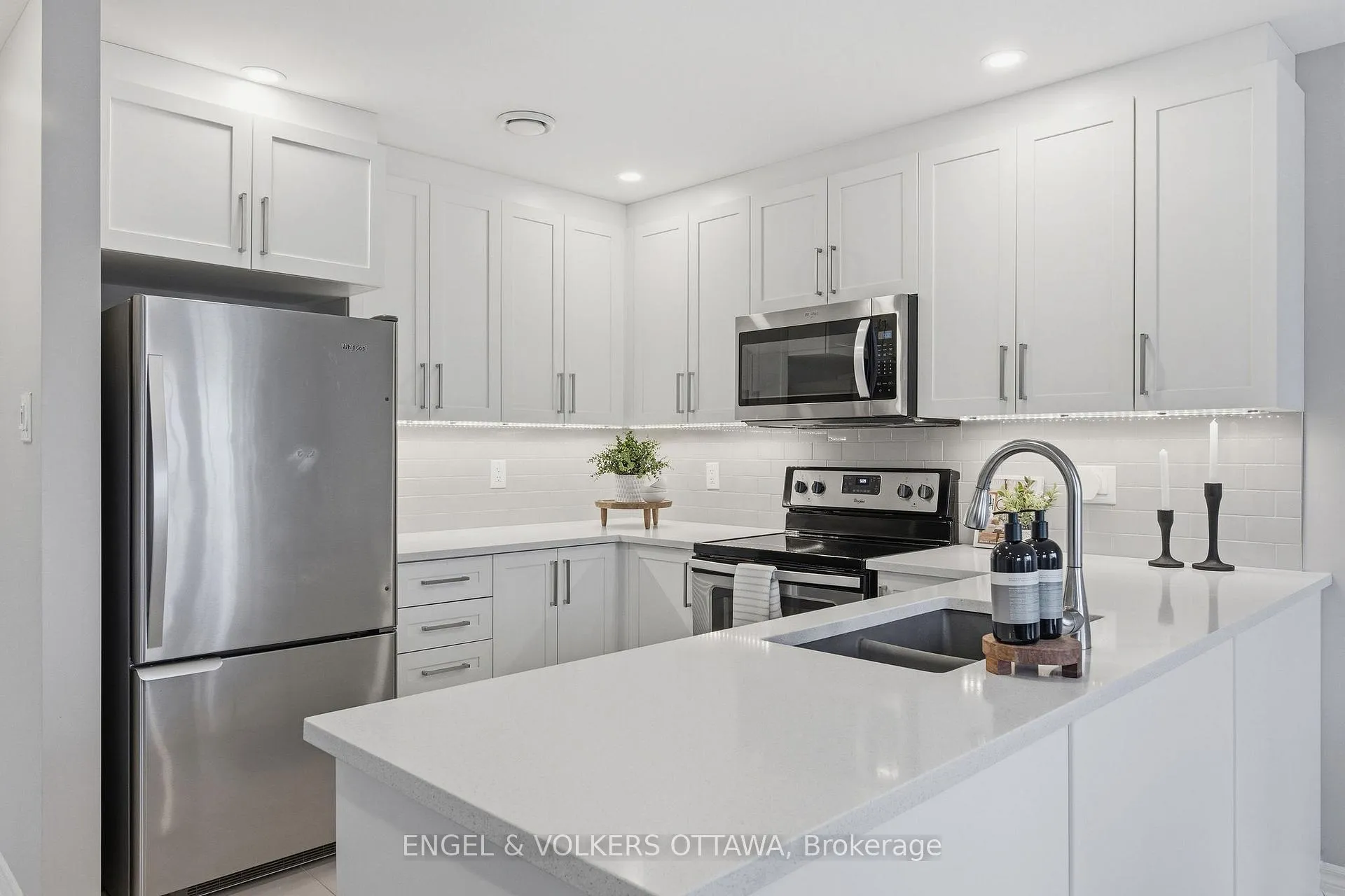 Photo 7 of Unit 10, 365 Tribeca Private, Ottawa, Barrhaven - Longfields — HOMEH