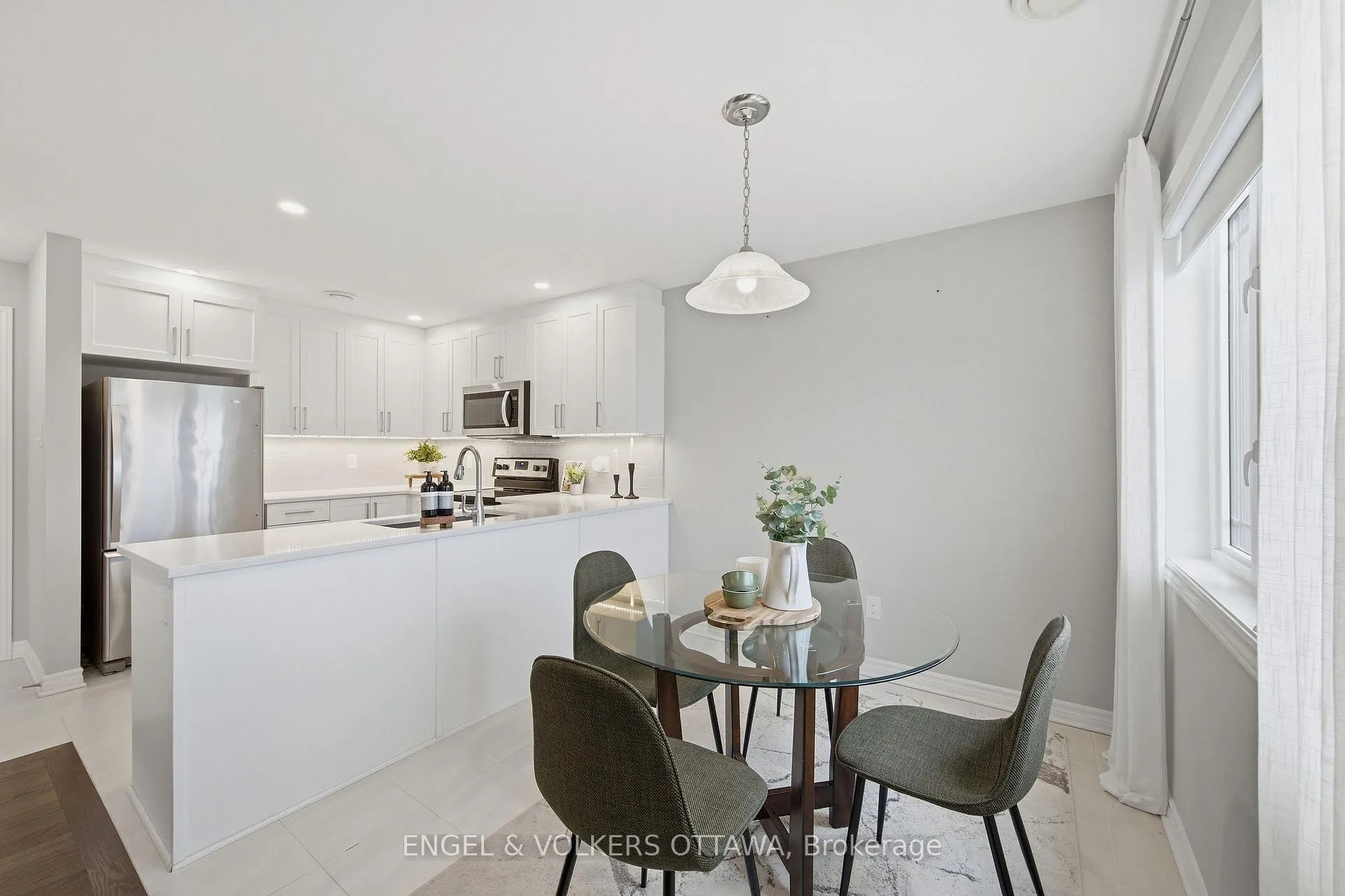 Photo 15 of Unit 10, 365 Tribeca Private, Ottawa, Barrhaven - Longfields — HOMEH