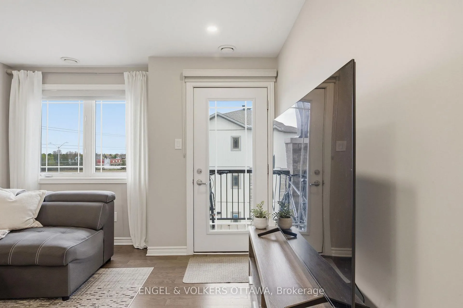 Photo 21 of Unit 10, 365 Tribeca Private, Ottawa, Barrhaven - Longfields — HOMEH