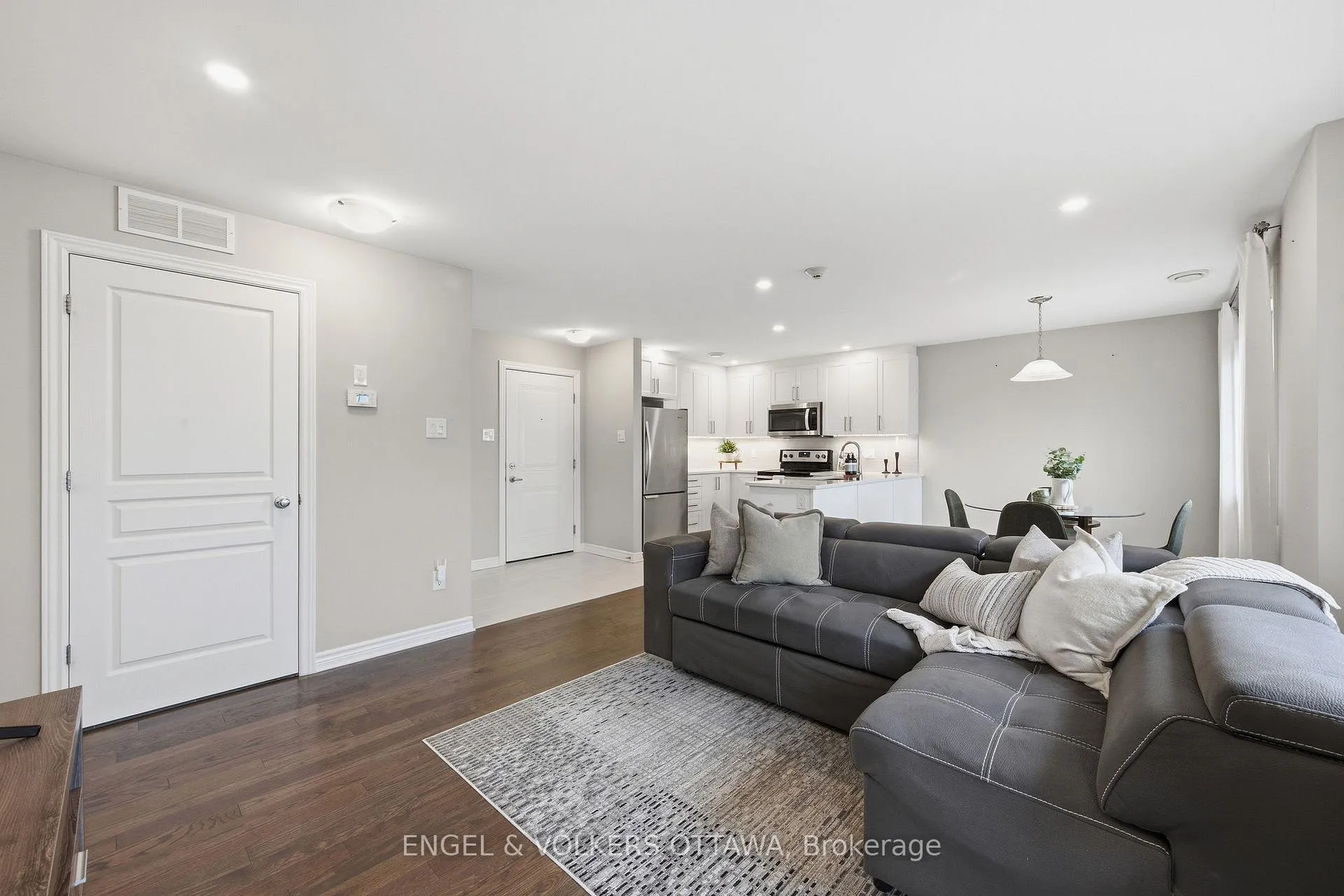 Photo 22 of Unit 10, 365 Tribeca Private, Ottawa, Barrhaven - Longfields — HOMEH