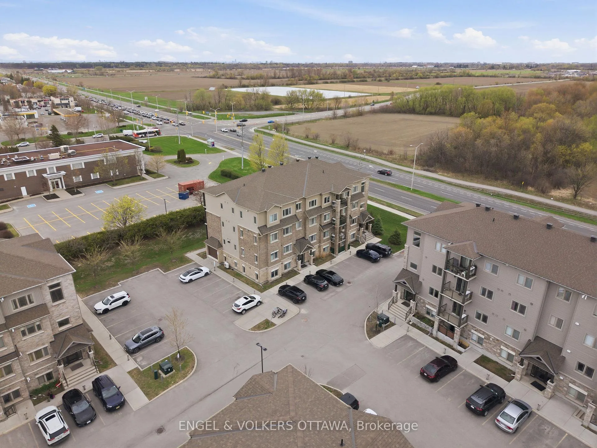 Photo 38 of Unit 10, 365 Tribeca Private, Ottawa, Barrhaven - Longfields — HOMEH