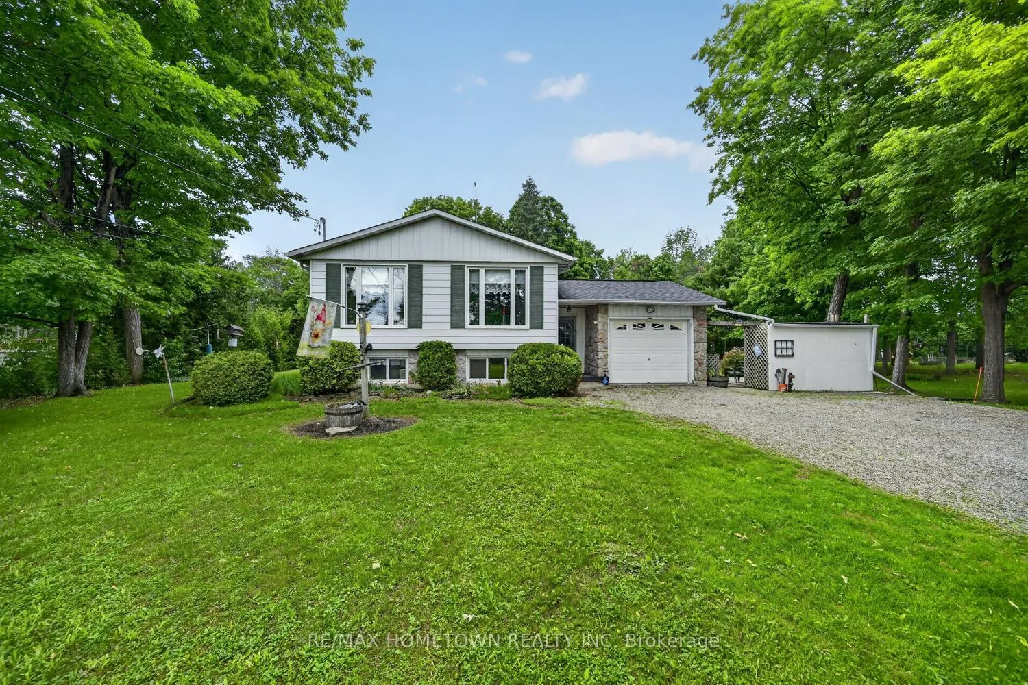 Photo 41 of 228 8th Line Road, Athens, R of Yonge & Escott Twp — HOMEH