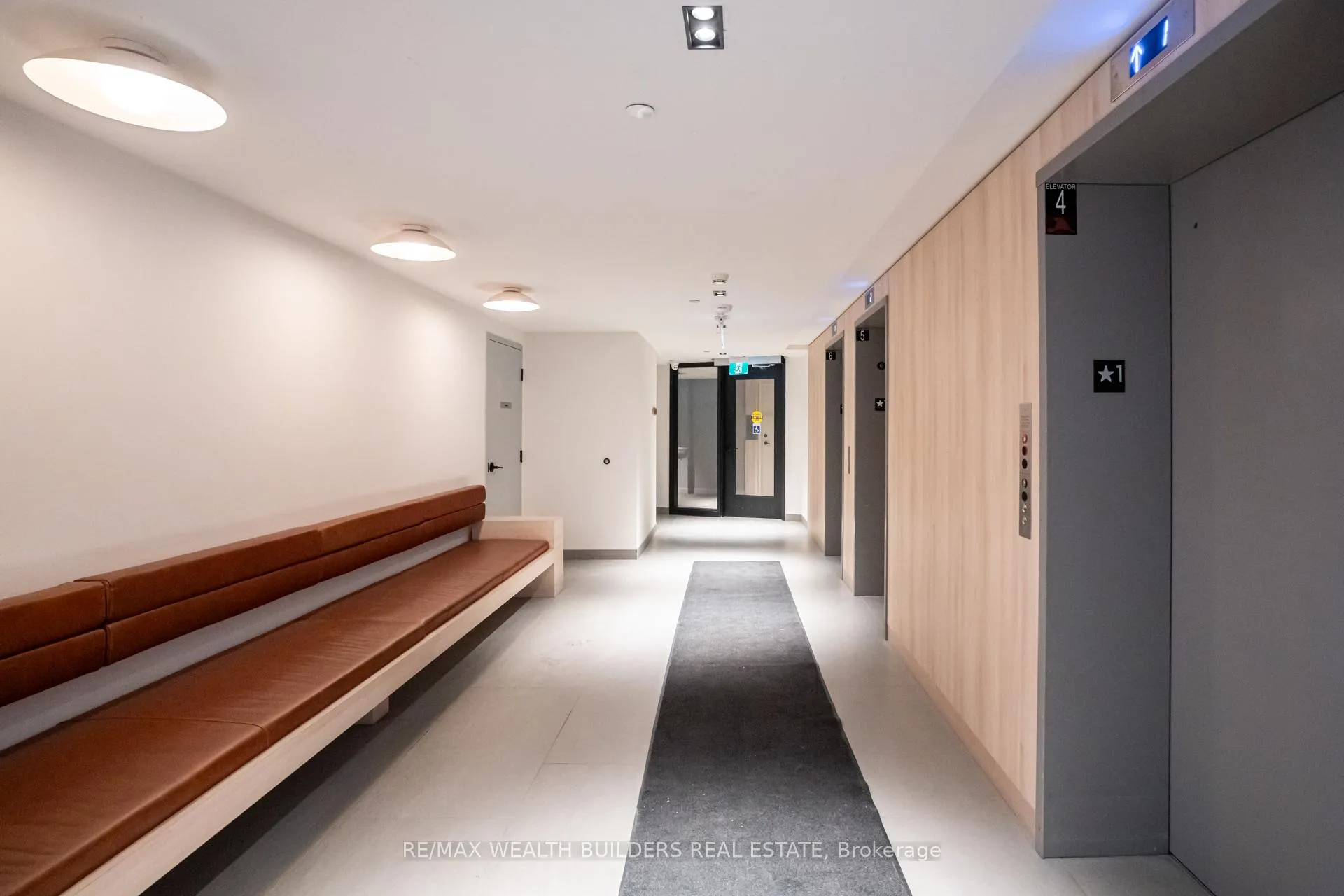 Photo 7 of Unit 916, 1050 Eastern Avenue, Toronto, The Beaches — HOMEH