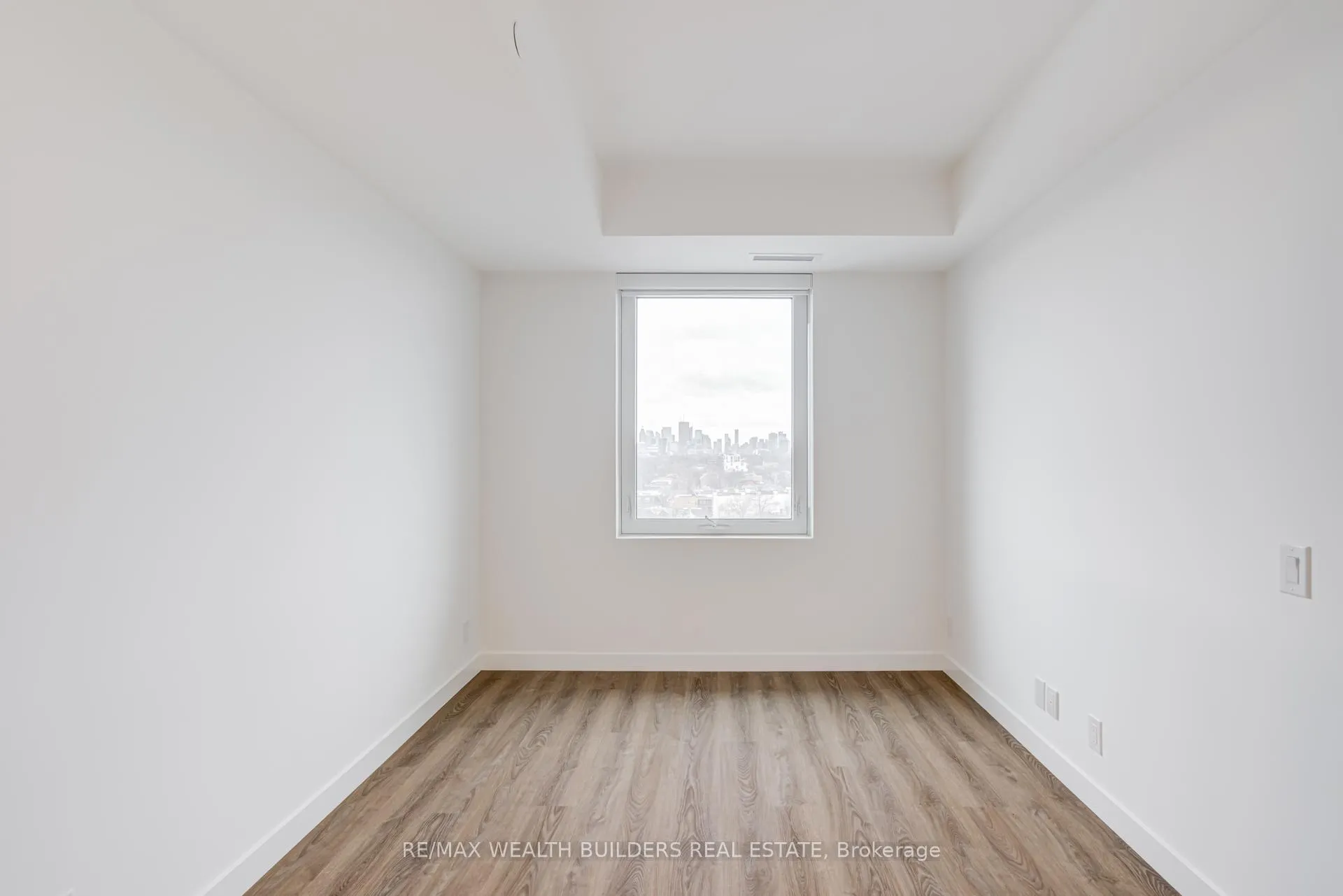 Photo 18 of Unit 916, 1050 Eastern Avenue, Toronto, The Beaches — HOMEH