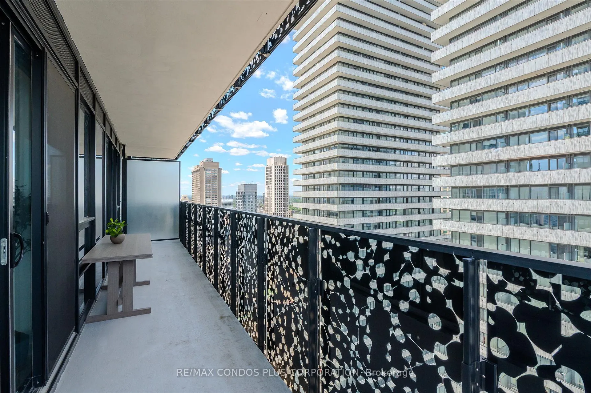 Photo 17 of Unit 3812, 55 Charles Street E, Toronto, Church-Yonge Corridor — HOMEH
