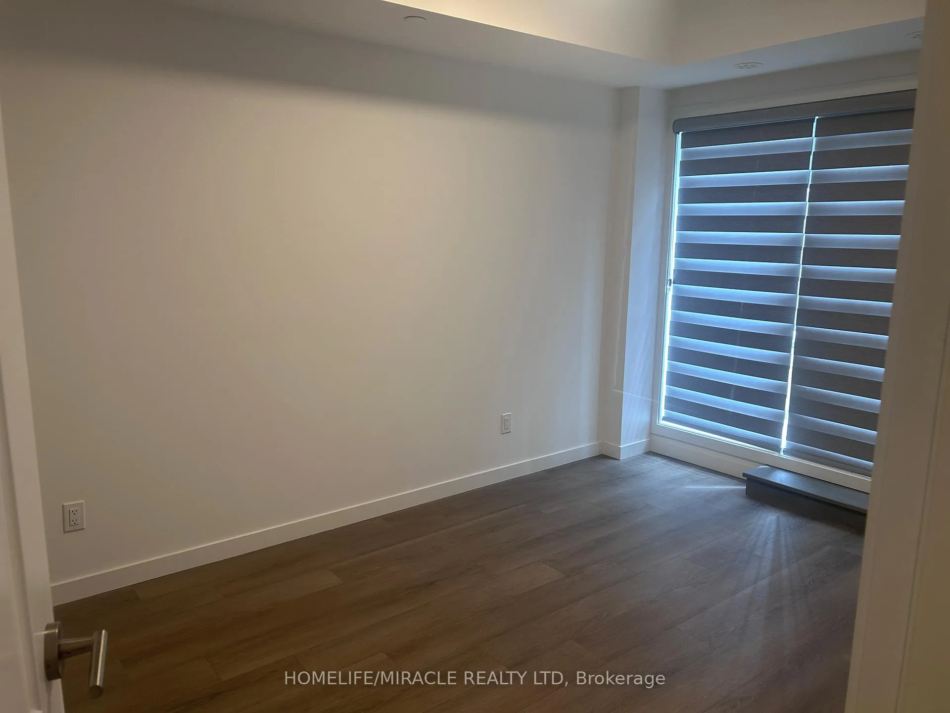 Photo 6 of Unit 21, 109 Marydale Avenue, Markham, Middlefield — HOMEH