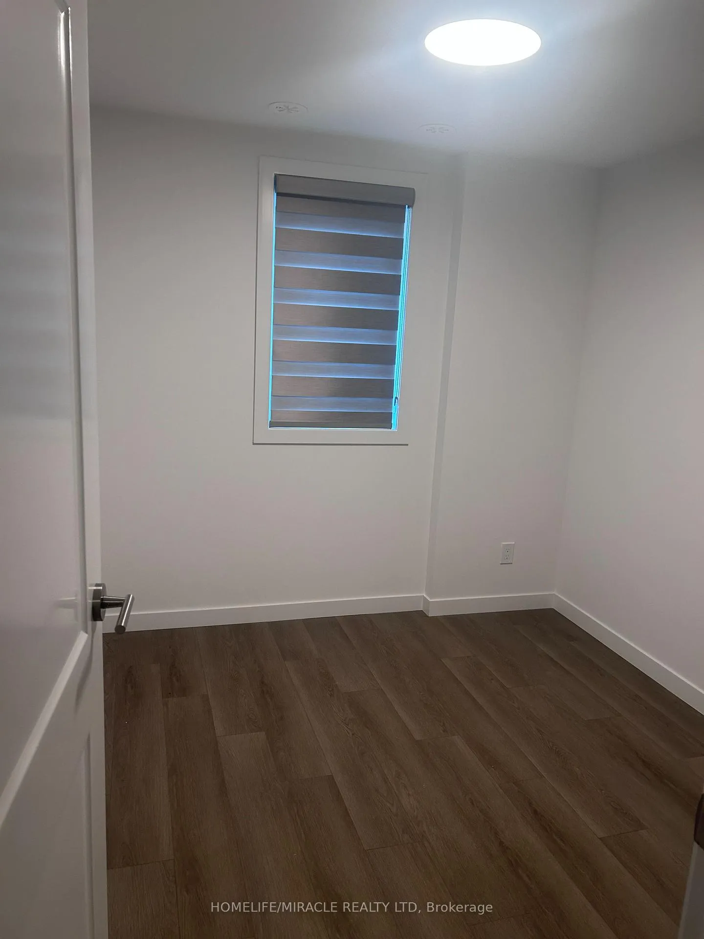 Photo 7 of Unit 21, 109 Marydale Avenue, Markham, Middlefield — HOMEH