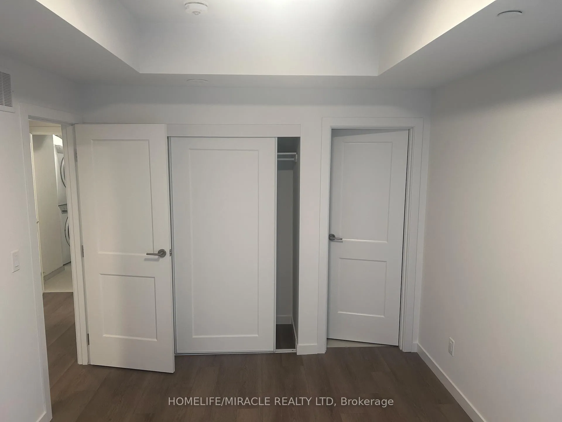 Photo 9 of Unit 21, 109 Marydale Avenue, Markham, Middlefield — HOMEH