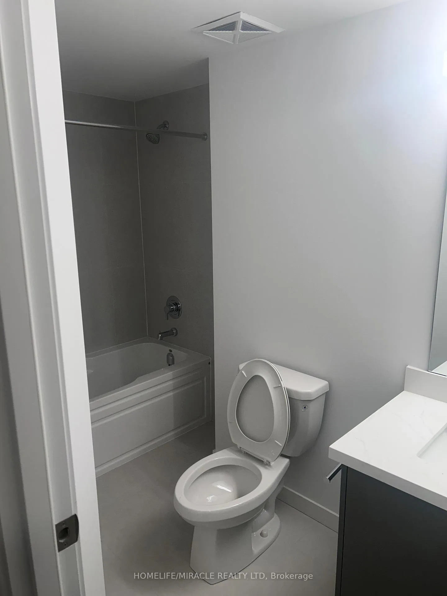Photo 12 of Unit 21, 109 Marydale Avenue, Markham, Middlefield — HOMEH
