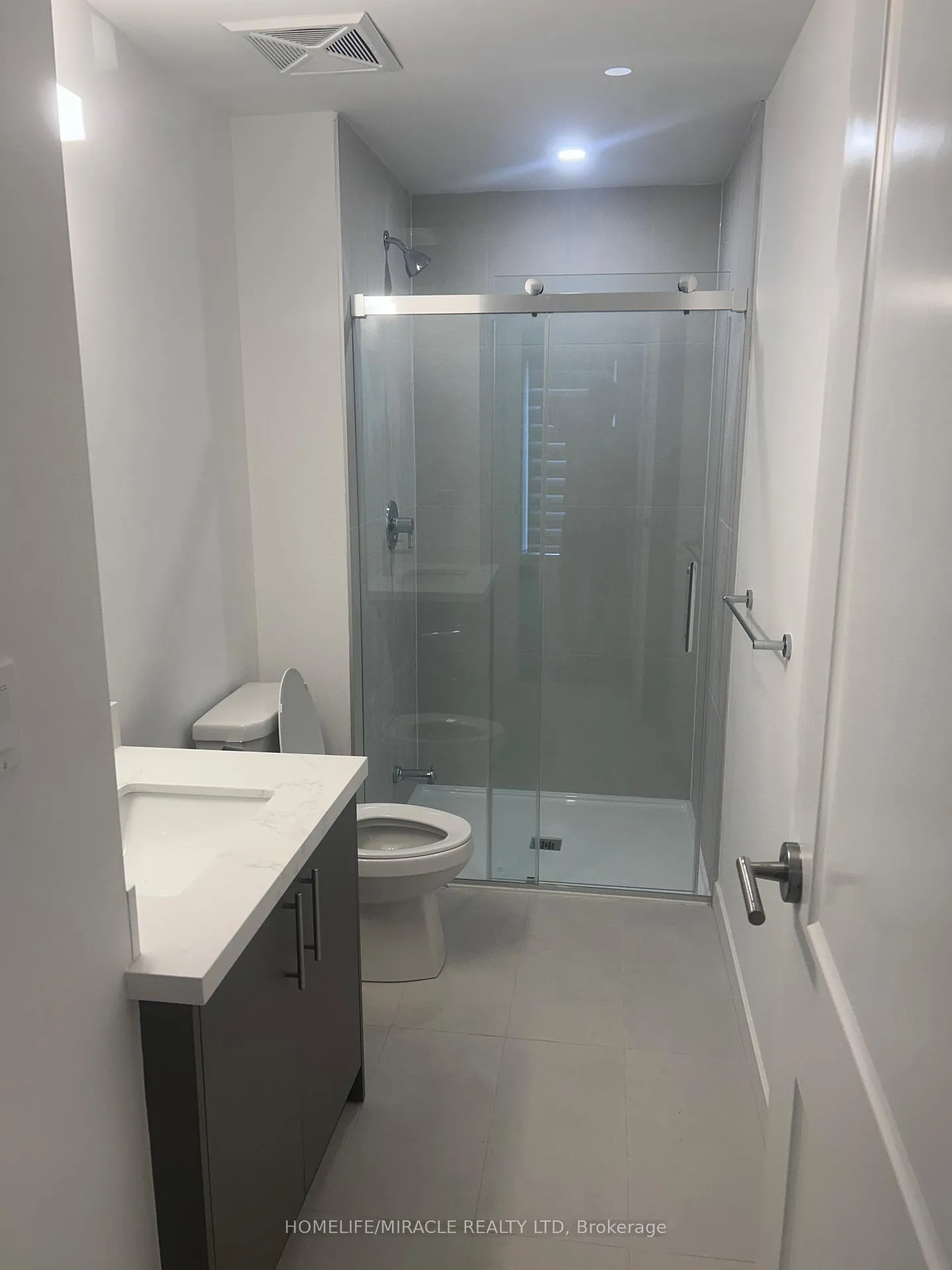 Photo 13 of Unit 21, 109 Marydale Avenue, Markham, Middlefield — HOMEH