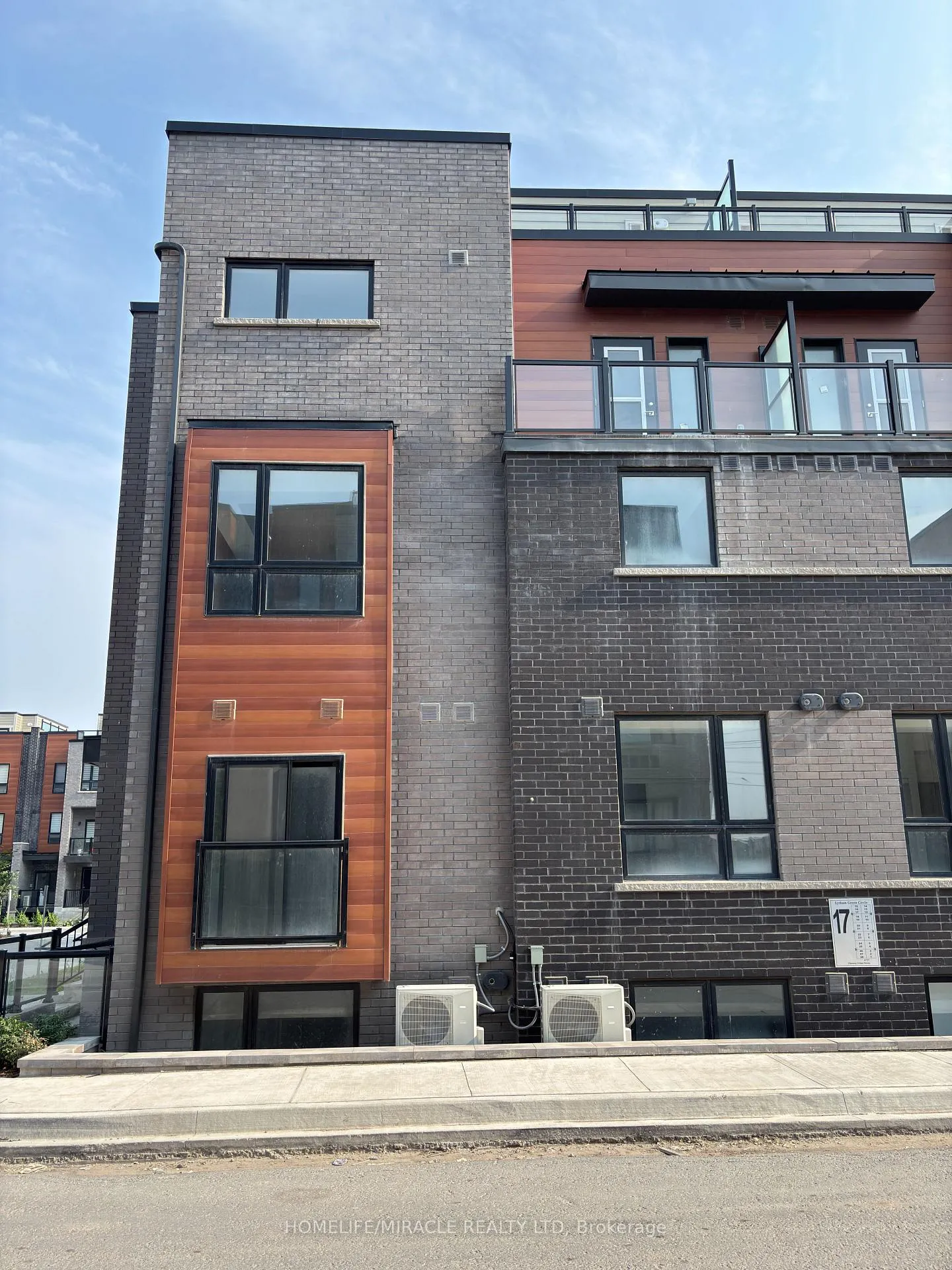 Photo 3 of Unit 26, 17 Lytham Green Circle, Newmarket, Glenway Estates — HOMEH